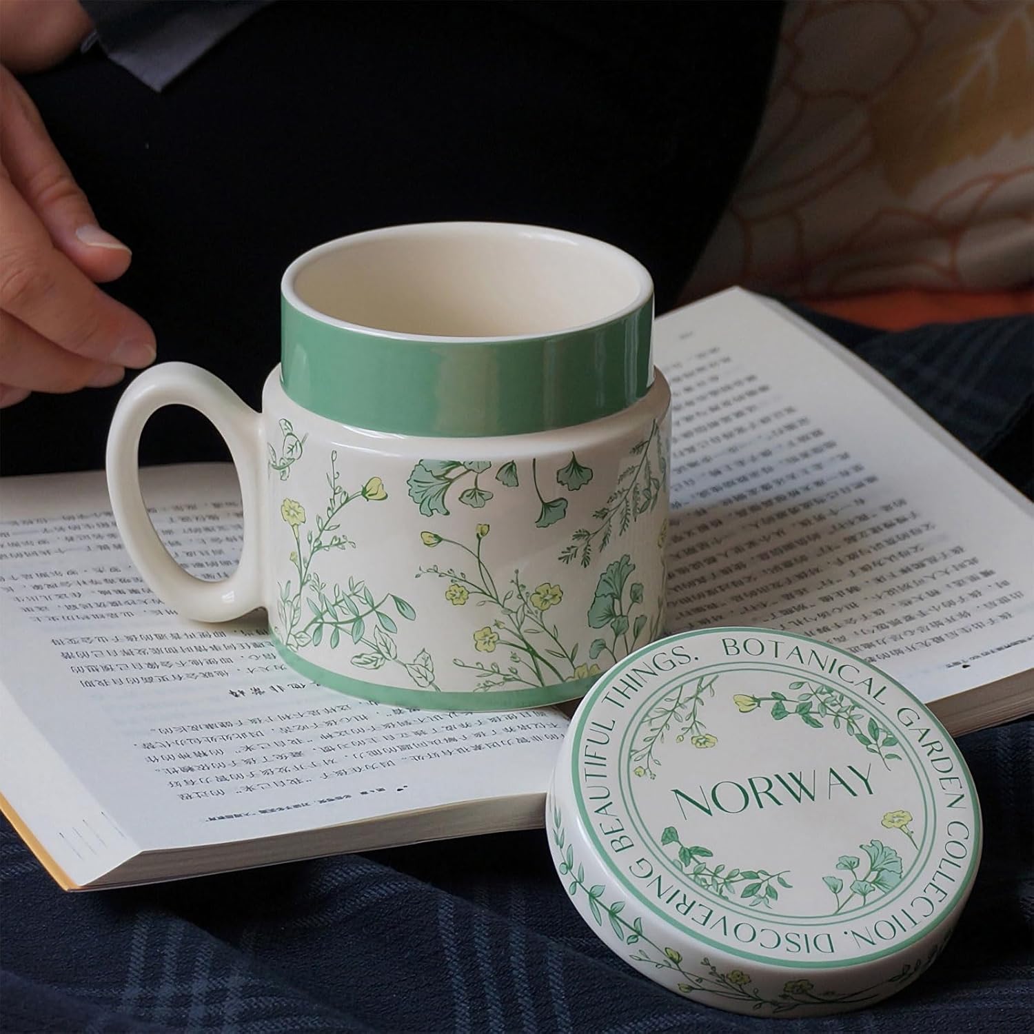 12.9oz Ceramic Coffee Mug with Lid,Flower Patterned Porcelain Mug,Ceramic Tea Cup Coffee Latte Mug for Office and Home,Green,1 Piece - Image 5