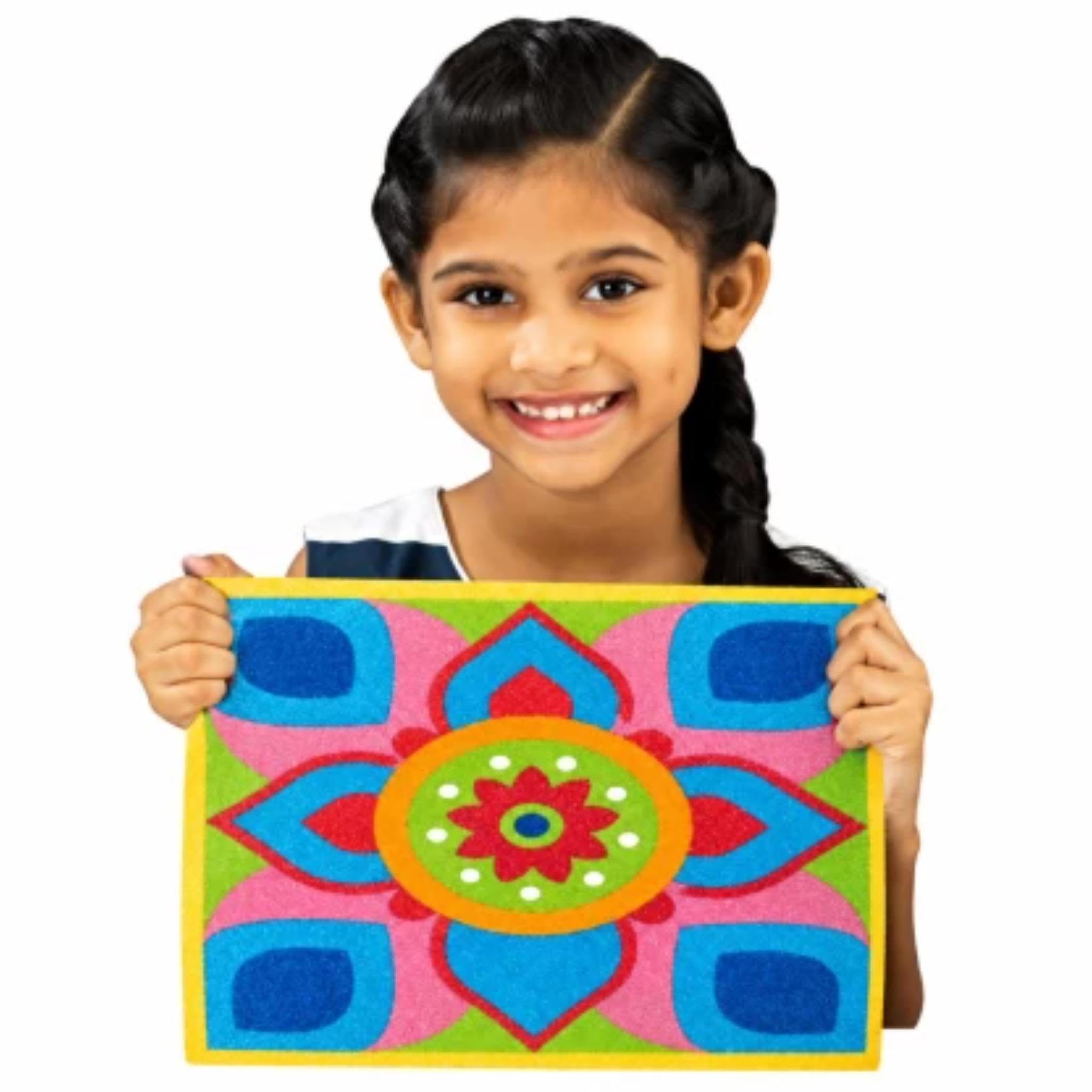 Handycrafts Funskool Sand Art Kit, 6 Different Designs, DIY Kit, Art and Craft Set for Kids, Learning, Fun & Engaging Activity for Childrens, Multicolour, Gift Set for Kids, Age 5+ Years