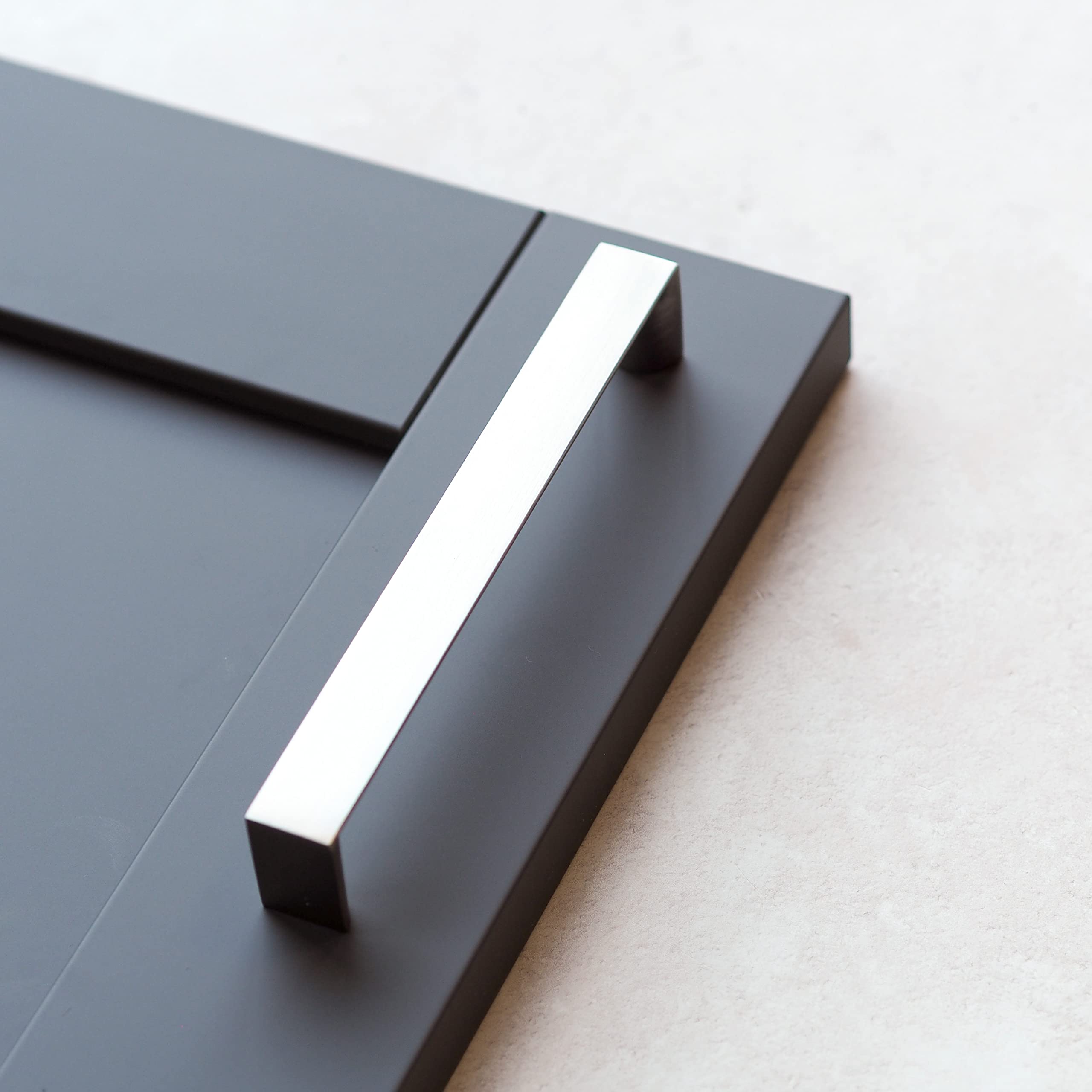 Caja de 20 x 160 mm Mango cuadrado en D de níquel cepillado para gabinetes de cocina | Dormitorio | Cuarto de baño | Muebles | Armarios