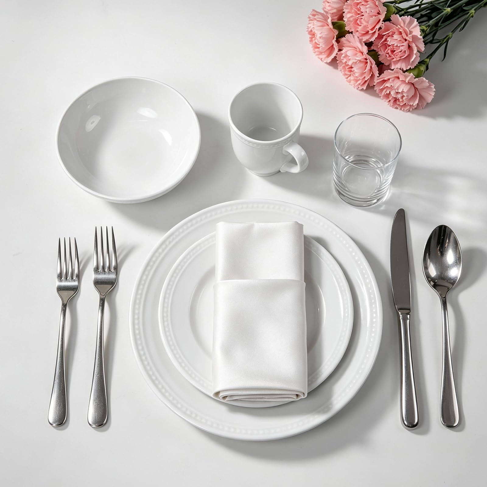 Service de table 16 pièces pour 4 personnes en céramique blanche avec assiettes, bols et tasses, résistant aux éclats et aux rayures, passe au micro-ondes et au lave-vaisselle