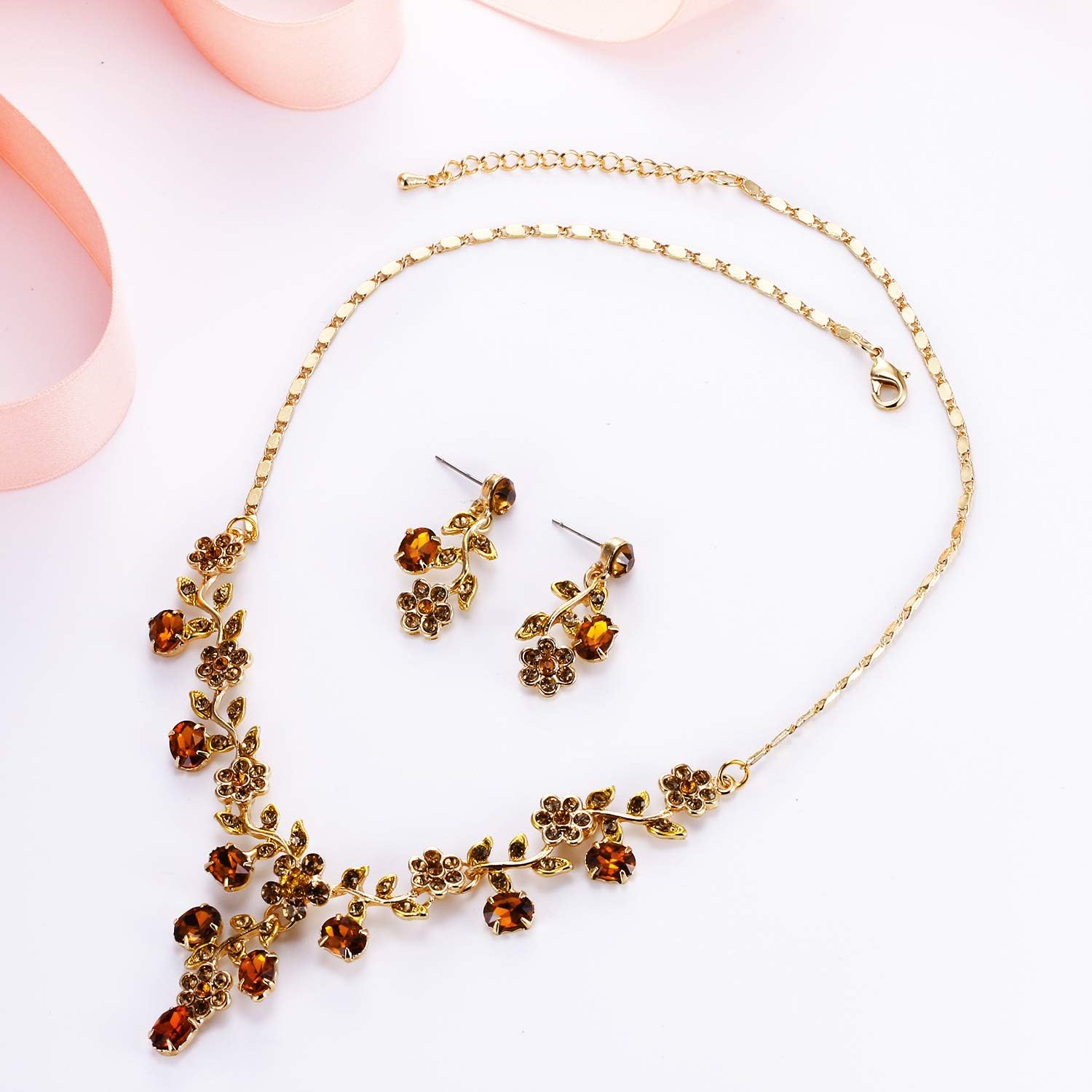 Miniatura 3 de EVER FAITH - Juego de collar y aretes con diseño de hojas y flores, de cristal austriaco