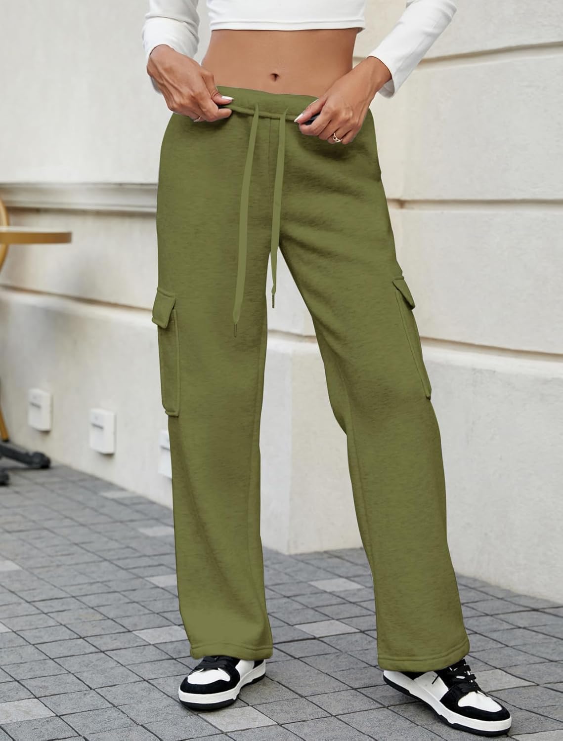 MOYEE Womens Cargo Sweatpants High Waisted Straight Leg Fleece Lined Sweat Pants with 4 Pockets - Image 4