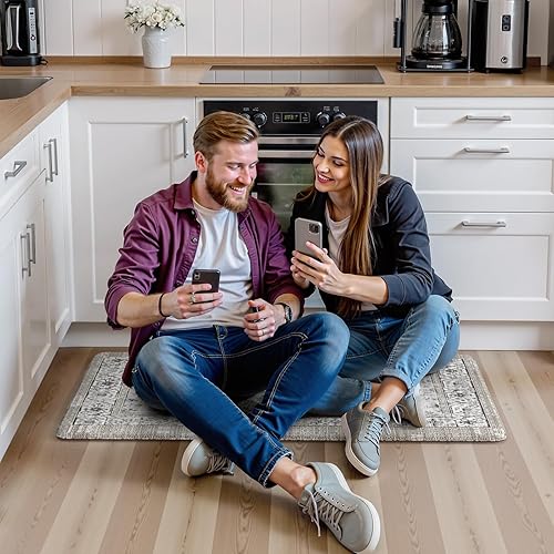 Vista 616 de KIMODE - Juego de 2 tapetes de cocina bohemios, antifatiga, antideslizantes, impermeables, ergonómicos, acolchados, cómodos, para lavandería, Caqui