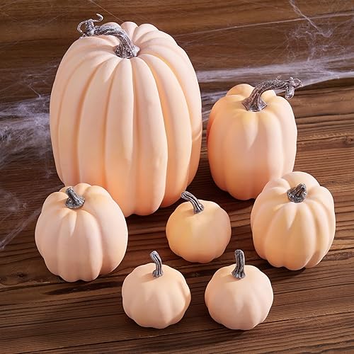 Vista 3 de Lizxun 7 calabazas artificiales de Halloween de espuma de imitación de calabaza naranja, calabazas de espuma de cosecha de otoño para otoño, Acción