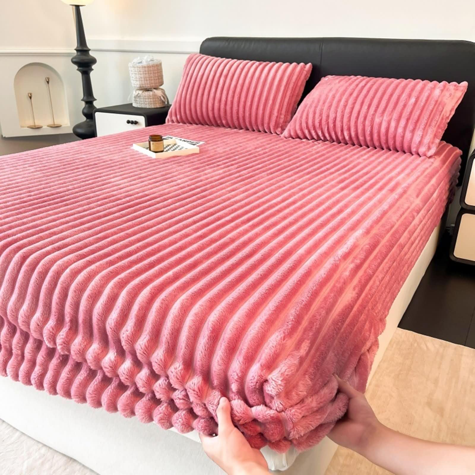KnSam Spannbettlaken rutschfest mit 2er Kissenbezüge, Einfarbig Bettlaken mit Gummizug Samt 3teilig, Textilien Klassische Tagesdecke Tagesdecken Rose Rot, 180x200cm