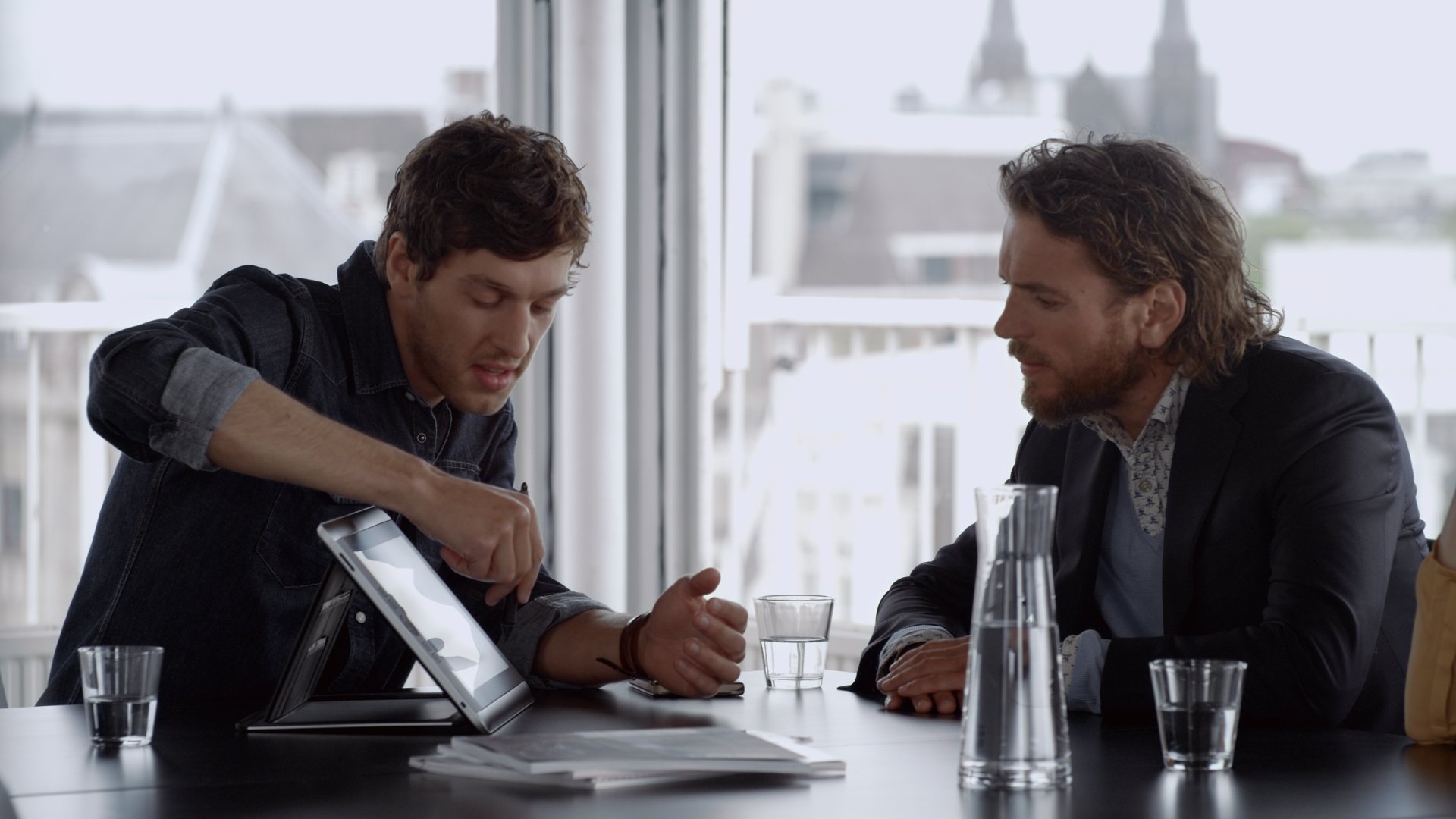 Amazon.co.jp: ワコム Windows搭載液晶ペンタブレット Cintiq