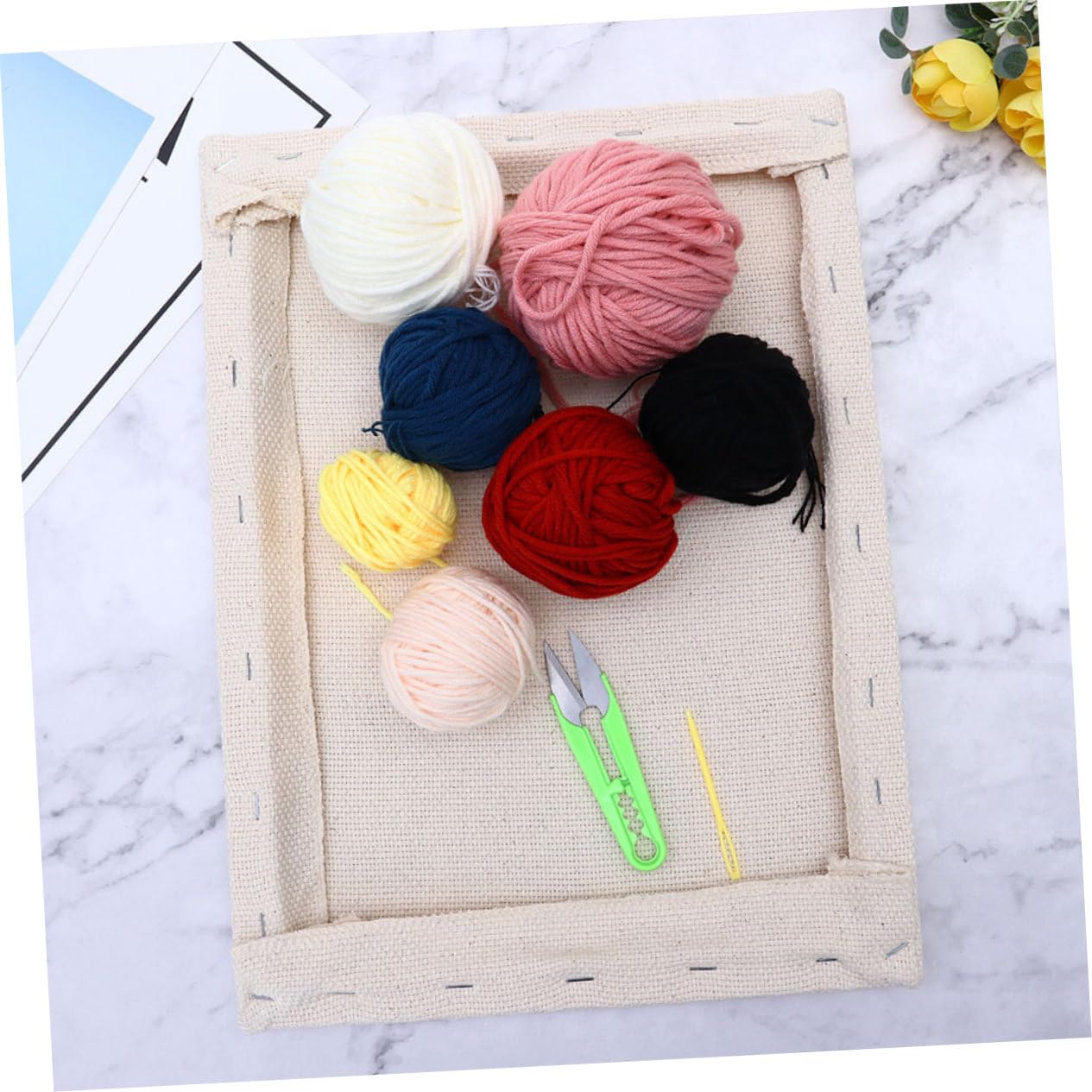 Angoily Kit De Base De Bordado Cuadrada Punzón Para Bordar Incluye Hilos y Accesorios Para Manualidades De Bricolaje Hecho Mano Para Regalar Eventos De Artesanía De Niña