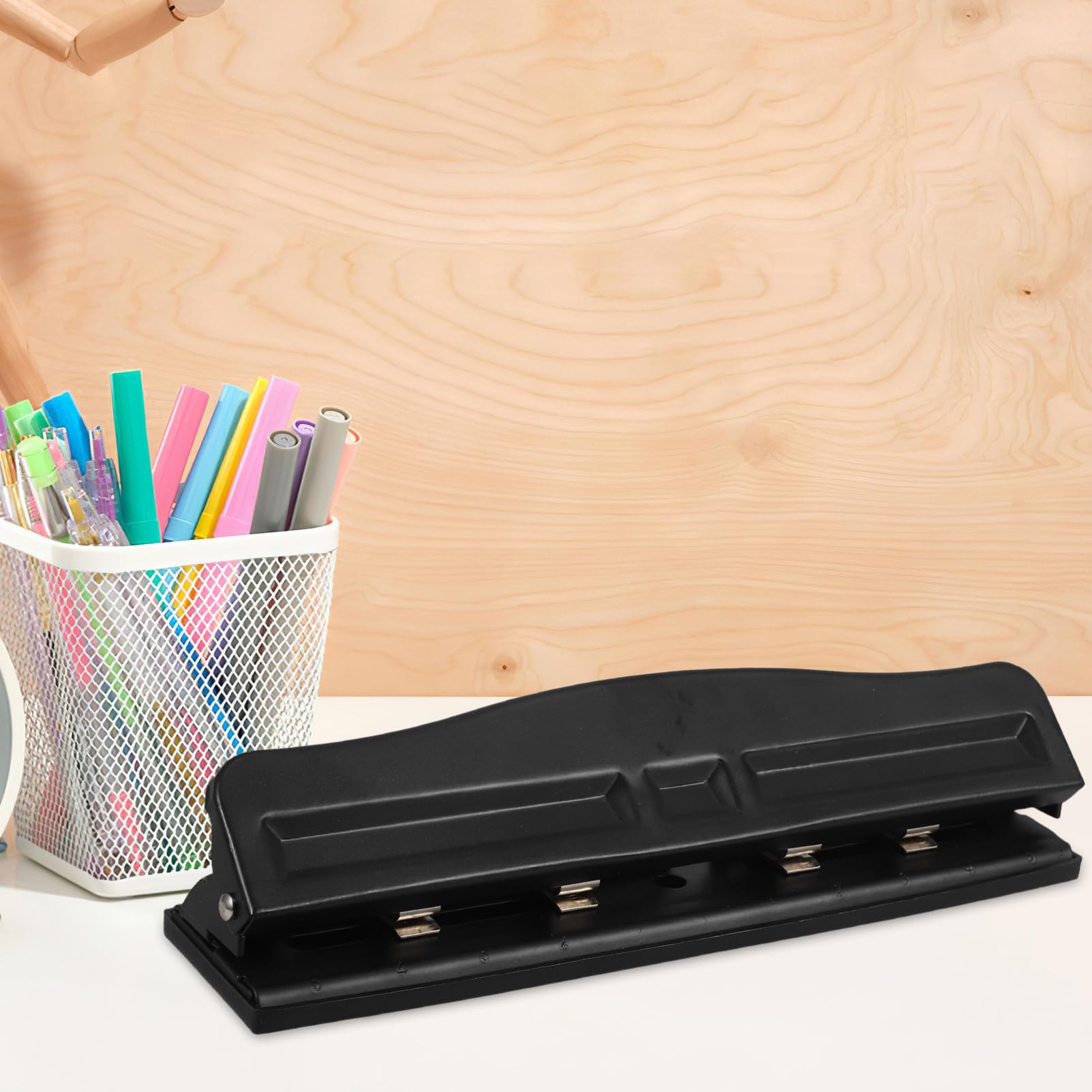 Perforatore Carta Nero a 4 Fori Regolabile per Scrapbooking | Plastica, Raccoglitore Trucioli Facile da Svuotare, Uso per Carta Craft e Forniture Ufficio
