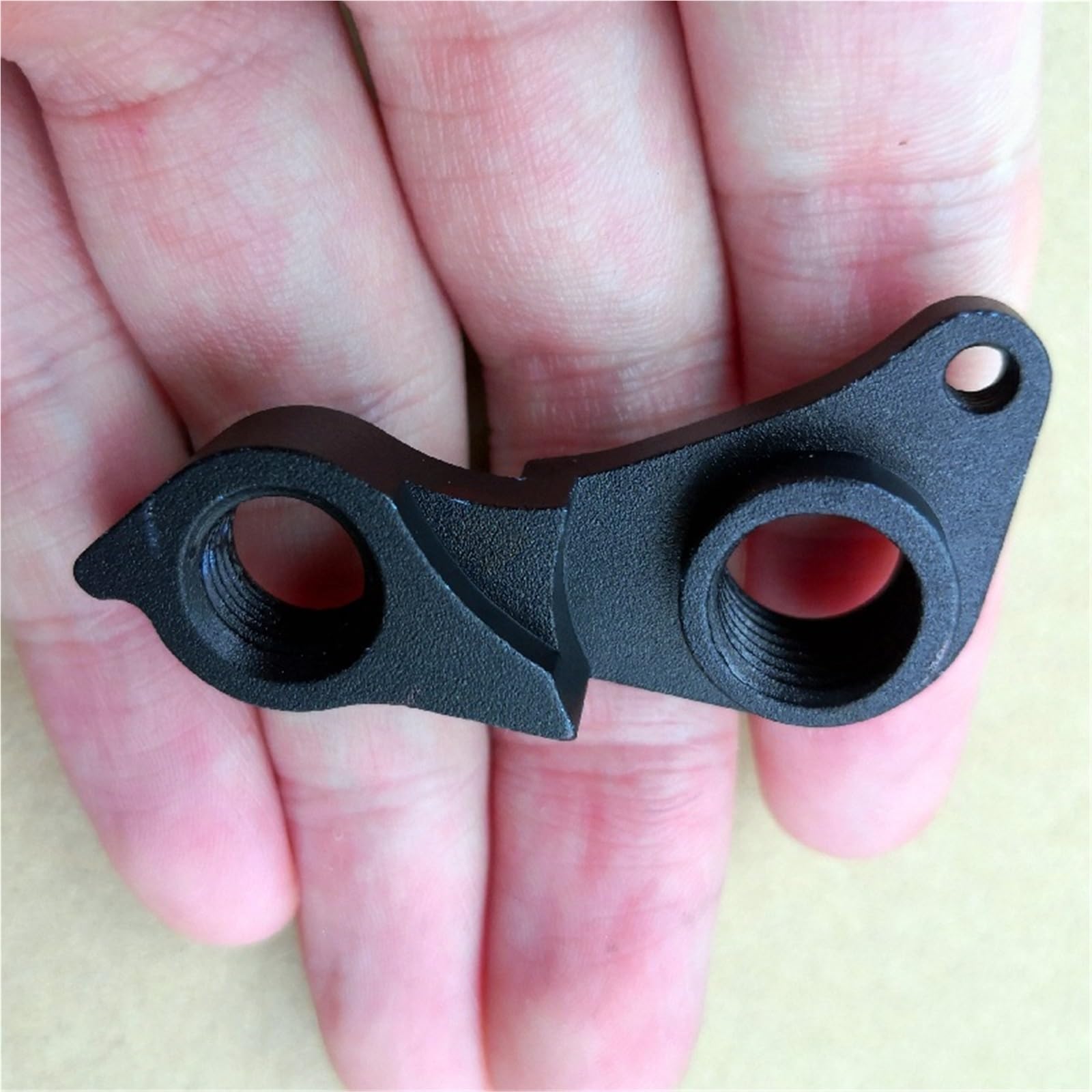Patte de dérailleur CNC for vélo, 1 pièce, for V/i/t/u/s 21 ZX1 O/n/w/a/r/d/s F/MF/r/a/m/e M/a/r/q/u/e/t/t/e M/M/RR/A/K/I/S/HK/E/N/T/AT/i/d/e/a/c/e, Cadre en Carbone