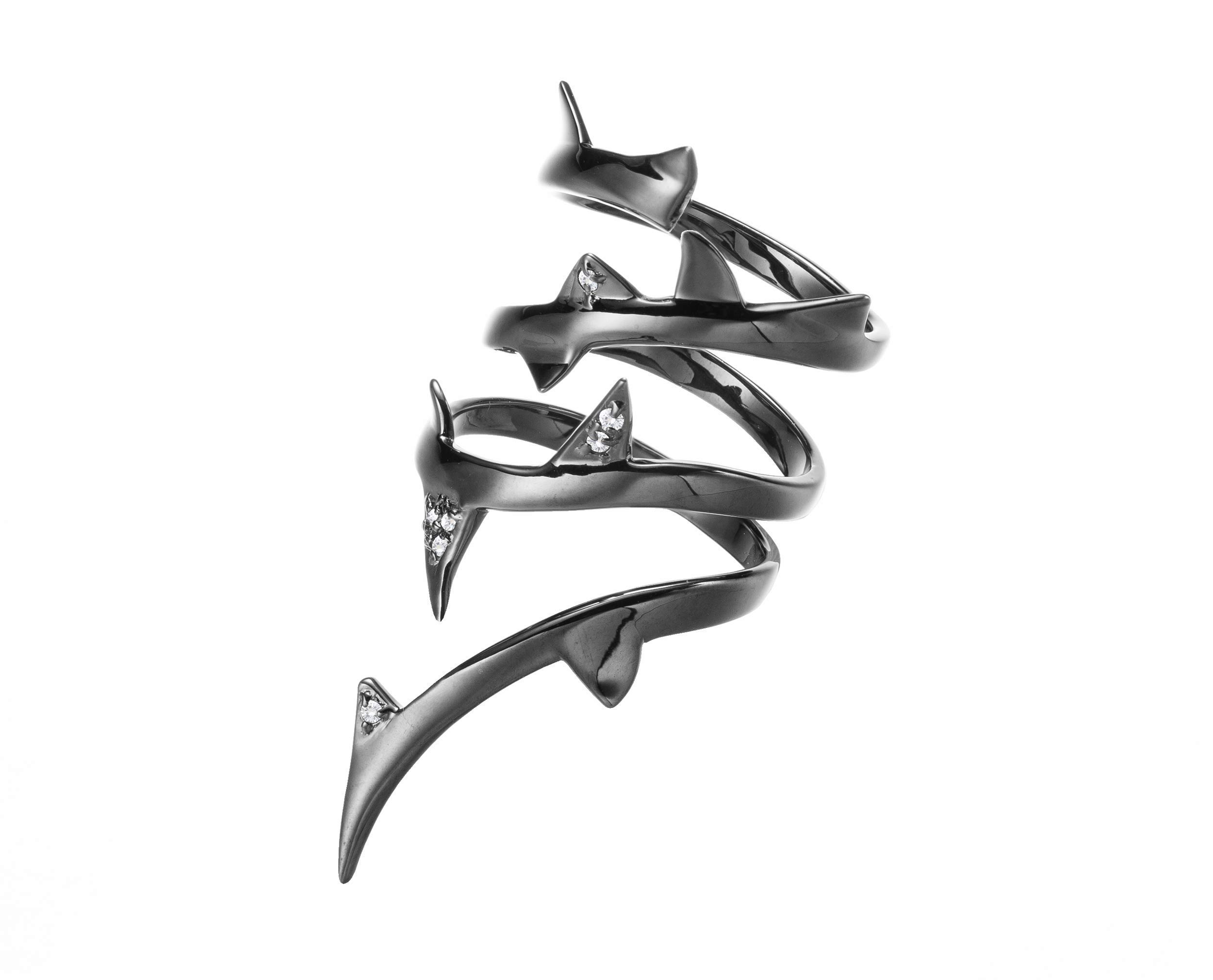 Thorn full finger ring by Majade. Black ring for her, Crown of thorn long finger ring, goth nature inspired ring. Handmade 925 sterling silver diamond ring. Wrapped statement ring. Wiccan jewellery