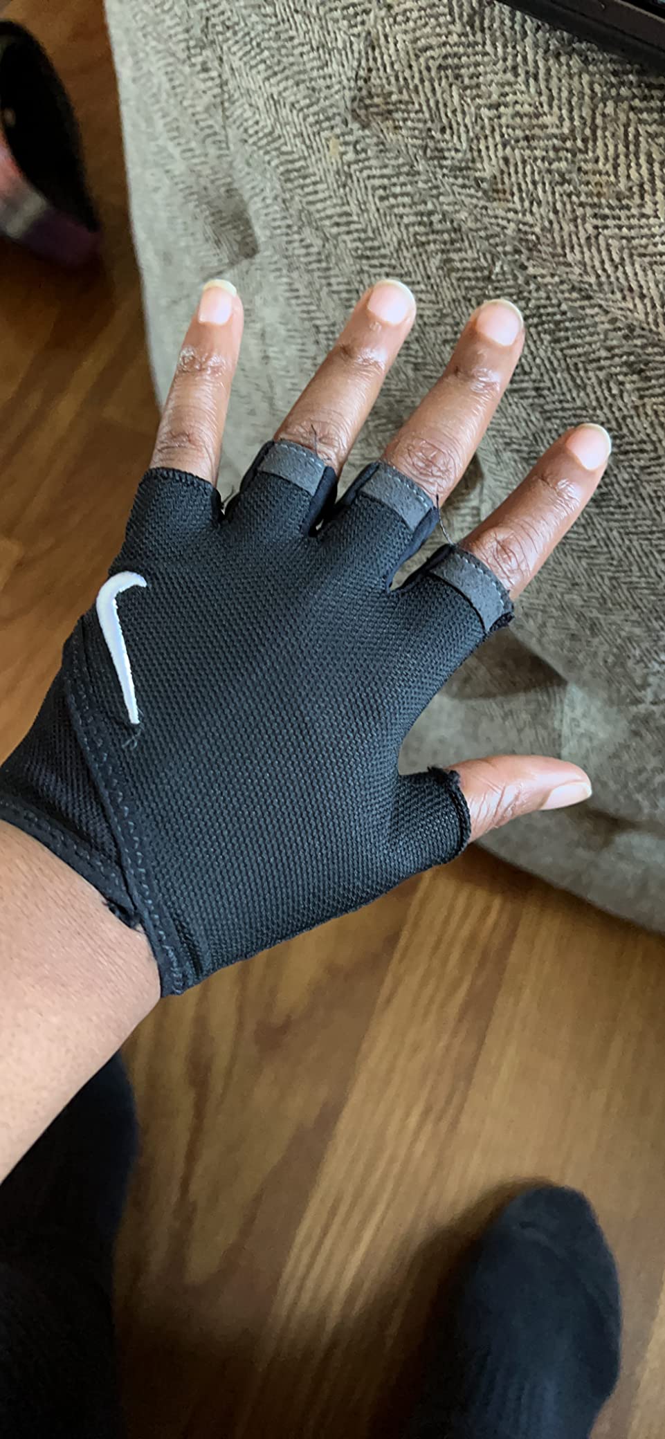 workout gloves for women nike