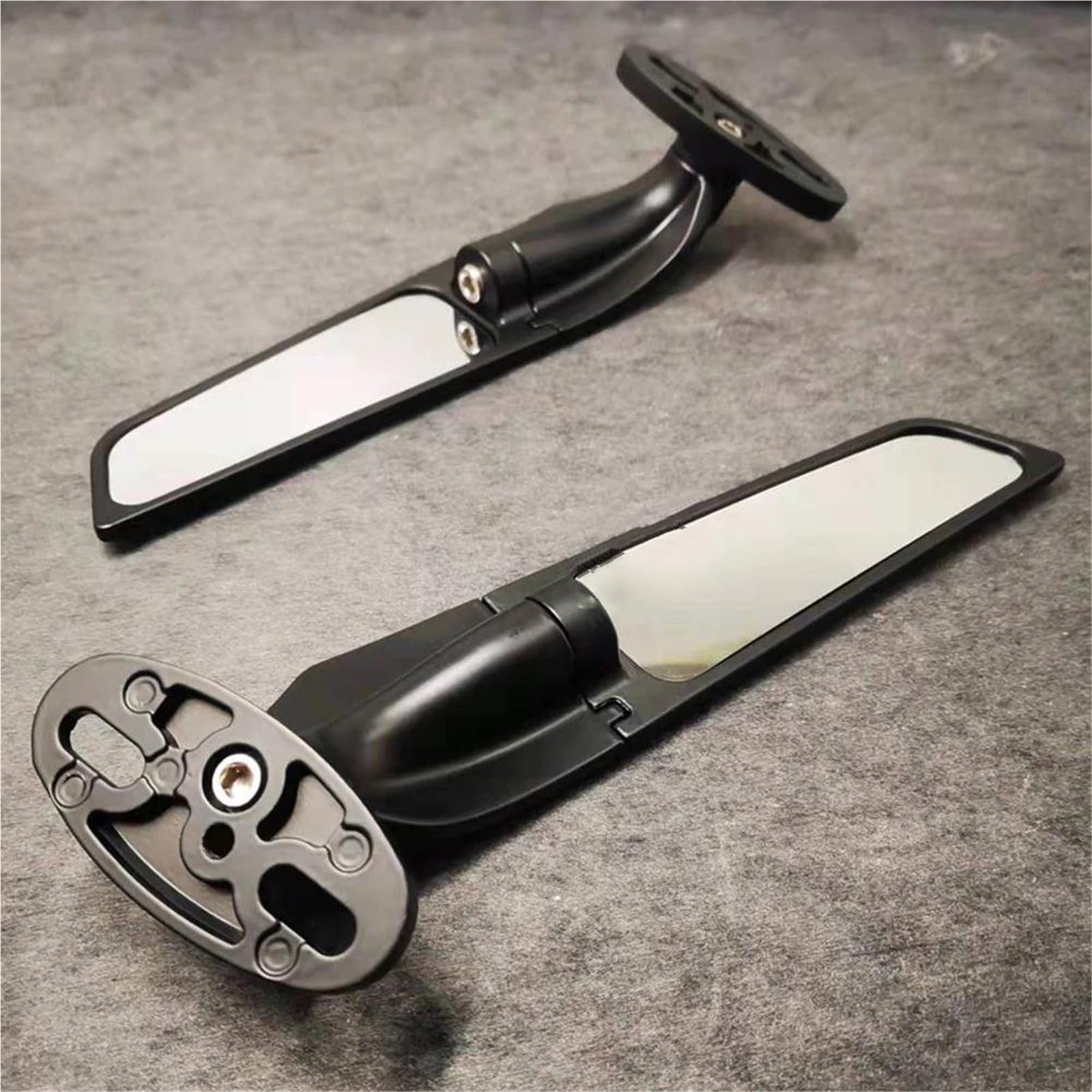 Espejo retrovisor de moto giratorio para rutas de fin de semana en CBR y VFR 400