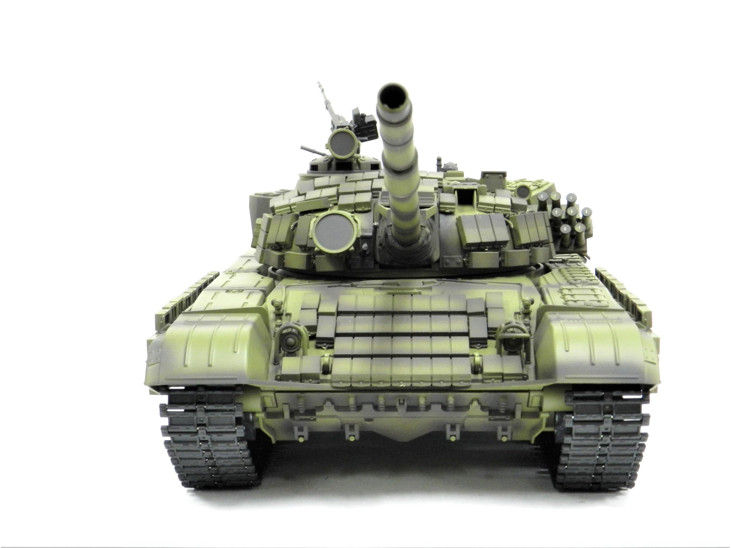 Amazon.co.jp: ヘンロン 2.4GHz 1/16スケール BB弾発射 赤外線バトル