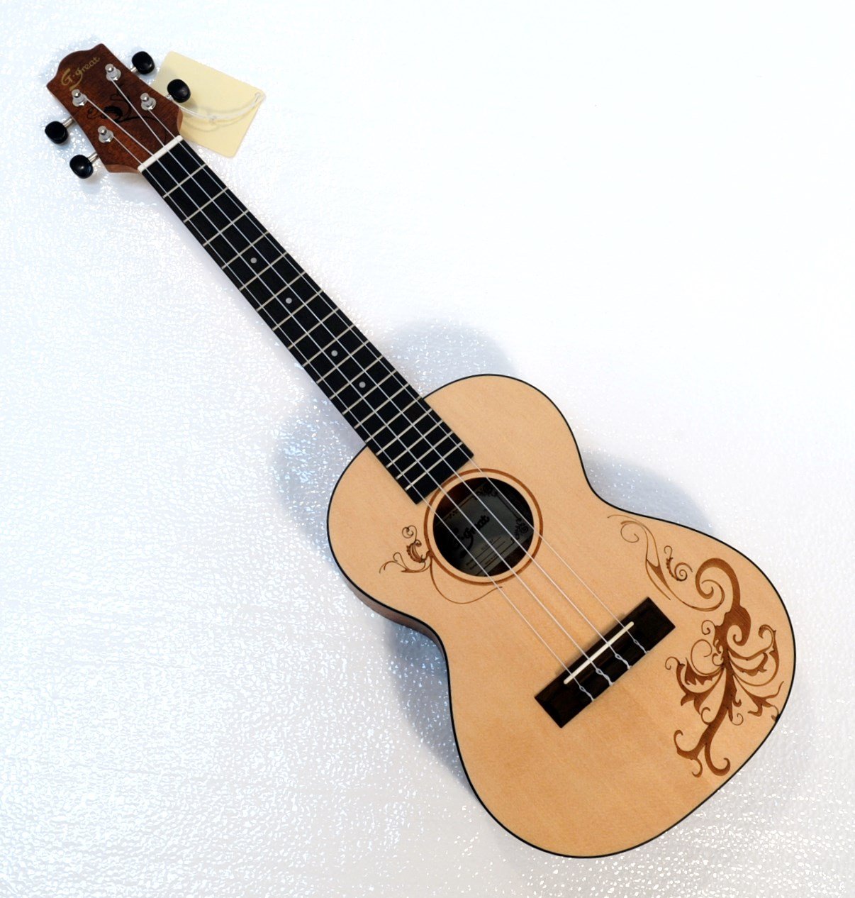 26" Tenor Ukulele, aquila string, Laminated Spruce Top