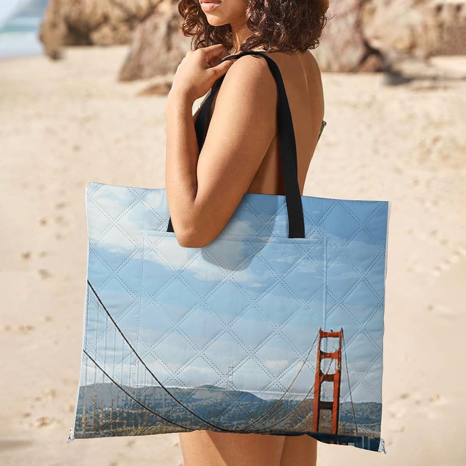 San Francisco Golden Gate Bridge Picnic Blanket 150x100cm, Foldable 2-in-1 Picnic Mat and Tote Bag Portable Waterproof Beach Mat Sandproof Outdoor Blanket for Park, Hiking, Beach, Camping, Travel