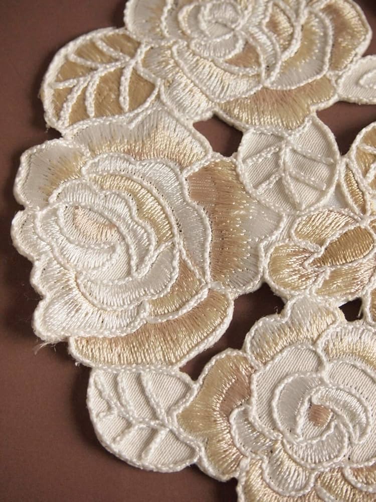 Amazon｜アンティークレース風 高級コード刺繍ドイリー シャンパーニュ