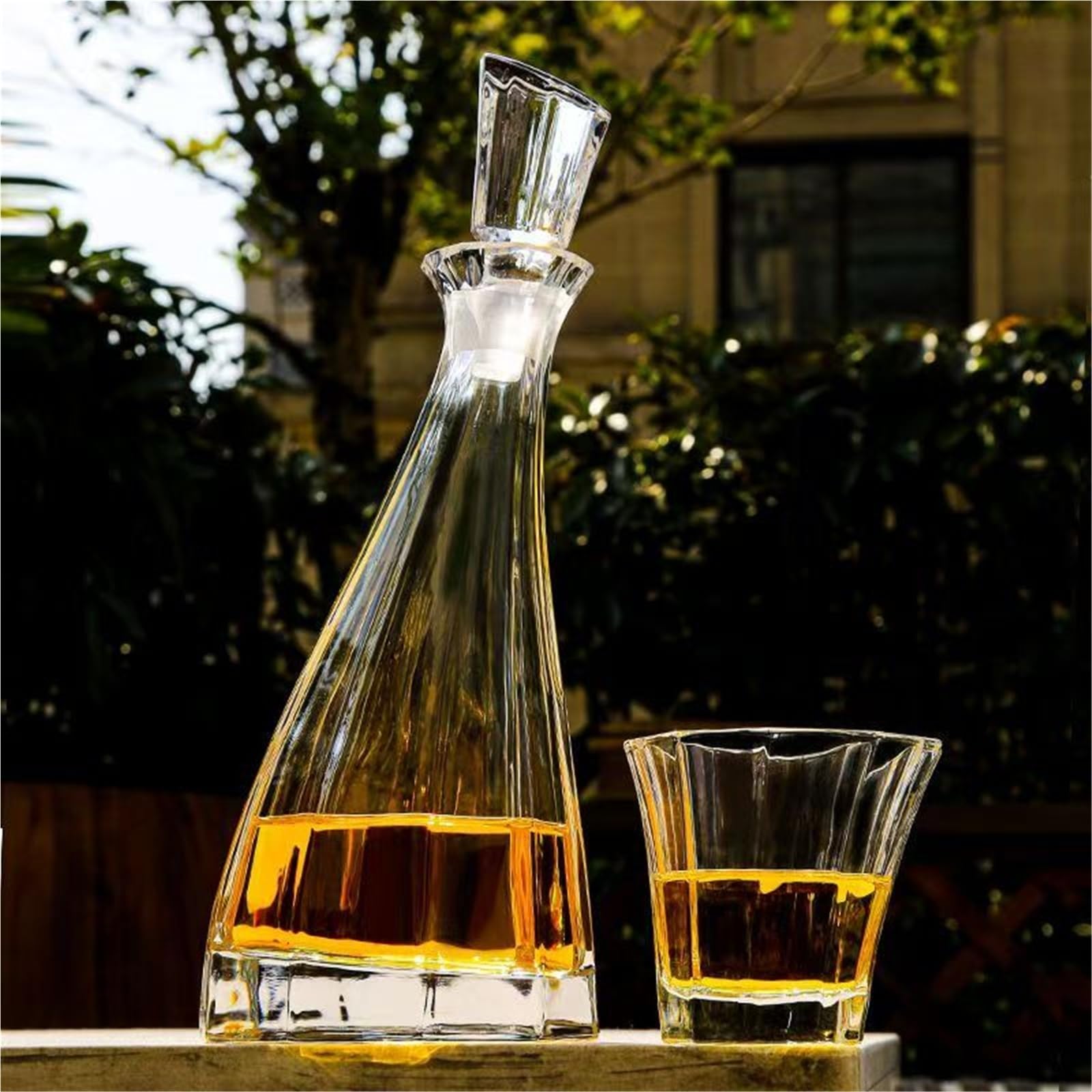 Karafka do whisky, butelka wina, statuetka artystyczna, bezołowiowe szklane karafki na wino, dekoracja domu, zestaw do whisky, europejski luksusowy kryształowy zestaw butelek do whisky z 6 szklankami