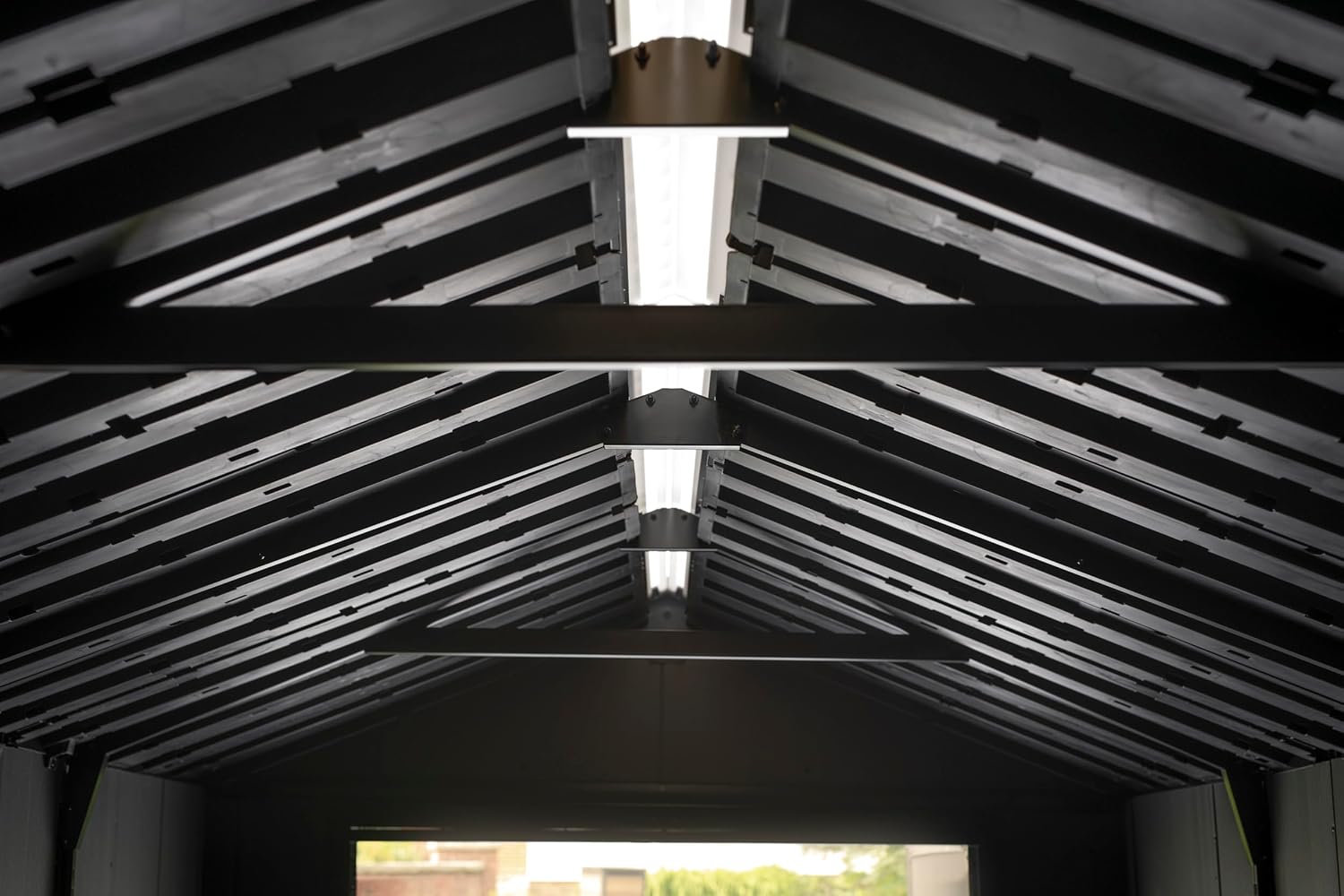 Интерьер view чатыры бар сарайдын чатырынын конструкциясынын