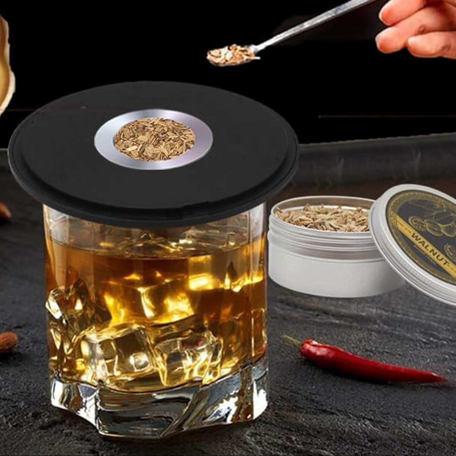 Amazon.co.jp: グラストップスモーカー 電動 カクテル スモーカー コードレス 自動燻製器 ワンタッチ操作 6種類の木製チップ付き  USB充電式 カクテルスモーカーキット 持ち運び 家庭用 ギフト最適 : スポーツ＆アウトドア 電気カクテルスモーカー USB 充電式フレームレスウイスキー注入ツールドリンク食品男性お父さん夫電気喫煙者照明付き