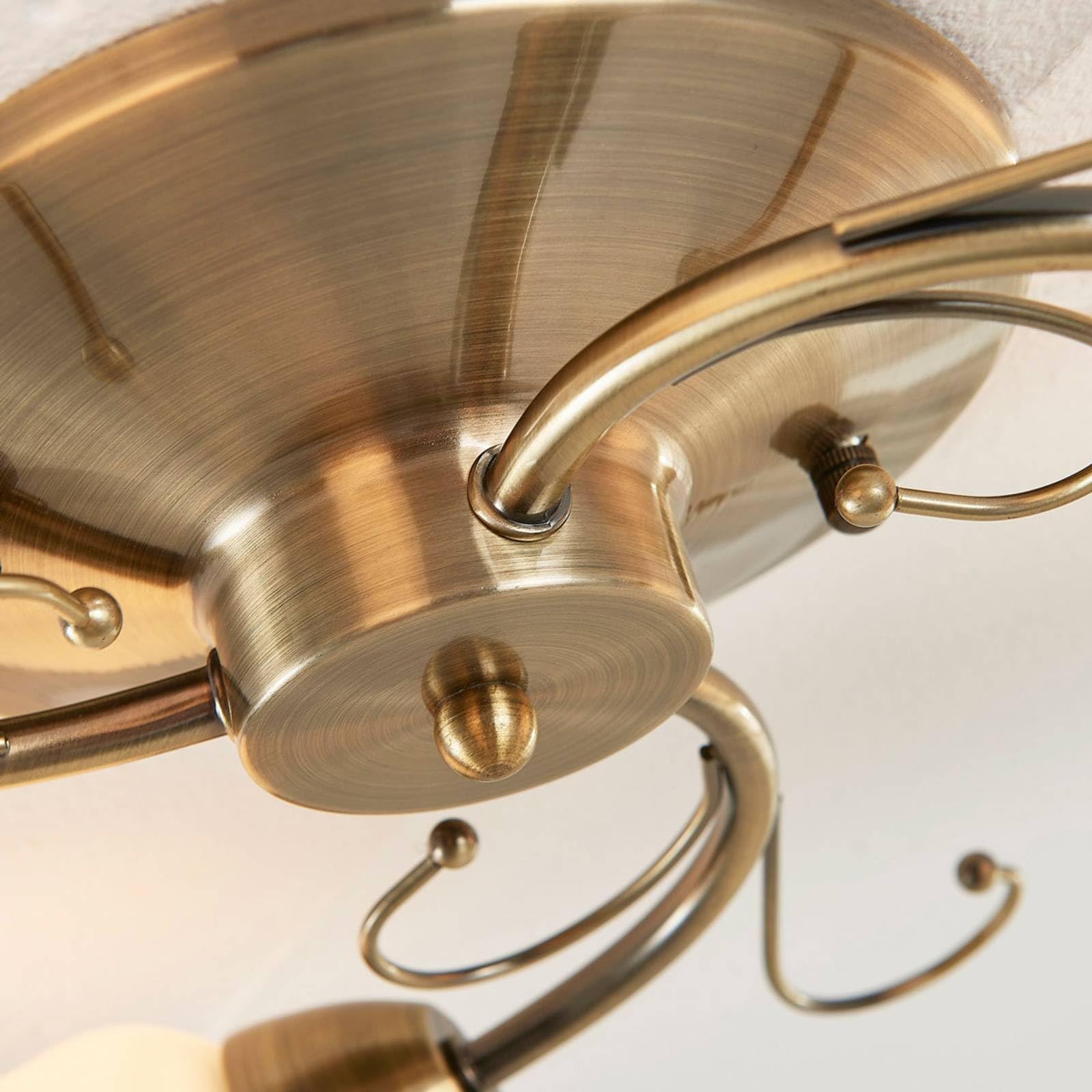 Lindby lámpara de techo en blanco, latón antiguo, plafón | lámpara de salón, e14, 3 bombillas, clásico, de vidrio para sala de estar, salón, dormitorio, pasillo, comedor