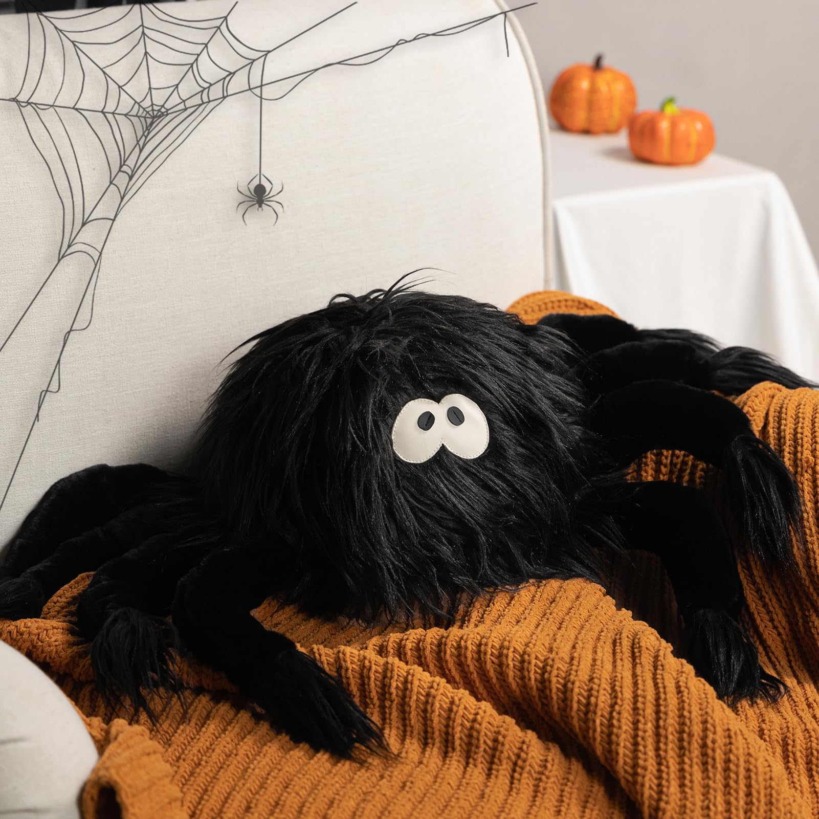 Ashler Halloween Spider Pillows, Cute Spider Shaped Throw Pillow, Fluffy  Spider Cushion for Happy Halloween Decorative Gifts, Black Spider Pillows 