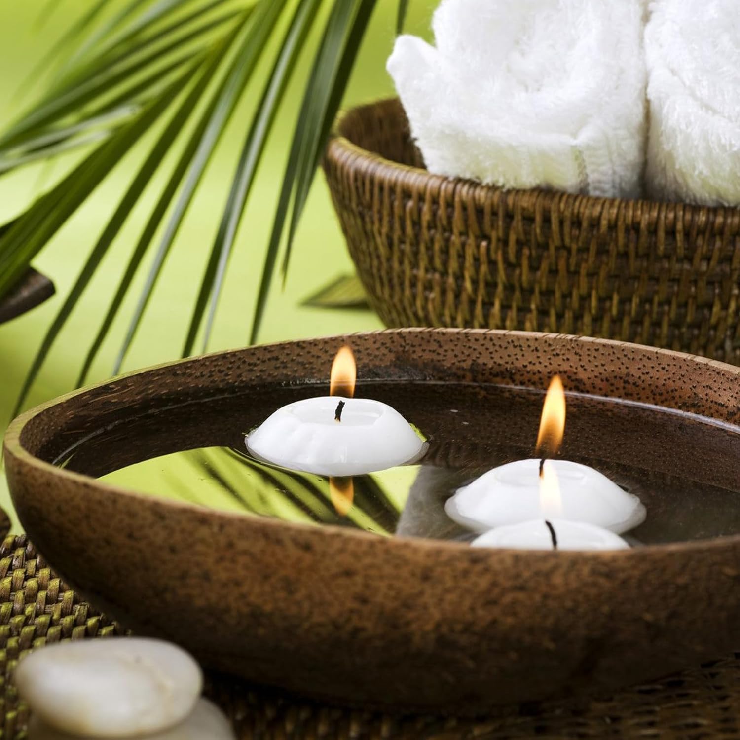 6 Pack 3 Inch White Floating Candles,3” Floating Candles Long Lasting Candles 10 Hours for Valentine's Day, Thanksgiving, Wedding,Christmas,New Year,Party & Pool Decoration