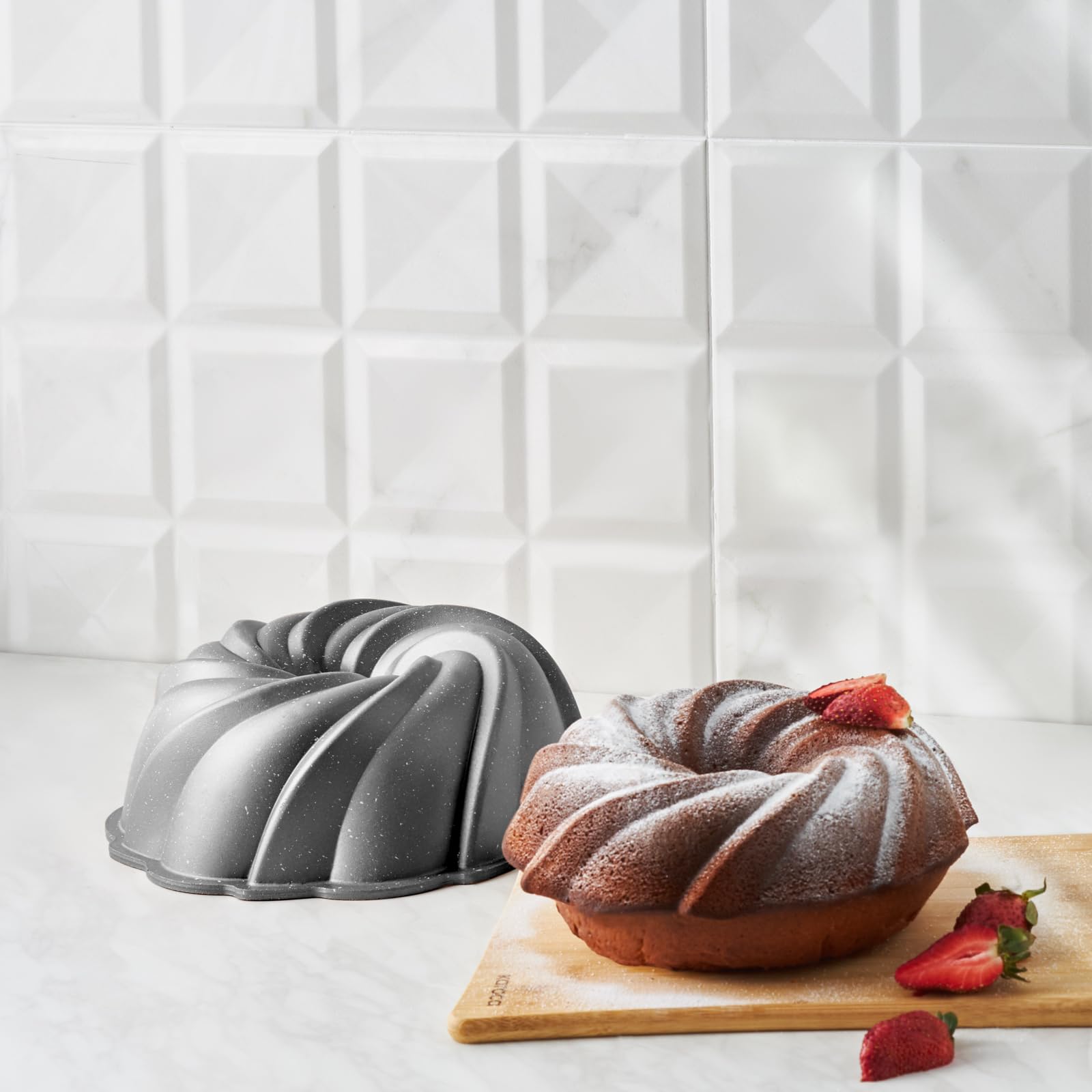 Karaca Cake Pro Aluminium Cast Decorative Cake Tin24CmAnthracite from B&Q