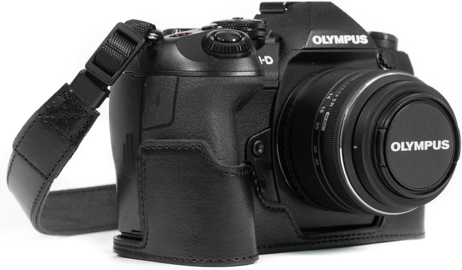 Olympus OM-D E-M10 mark IV 14-42 AOI underwater housing