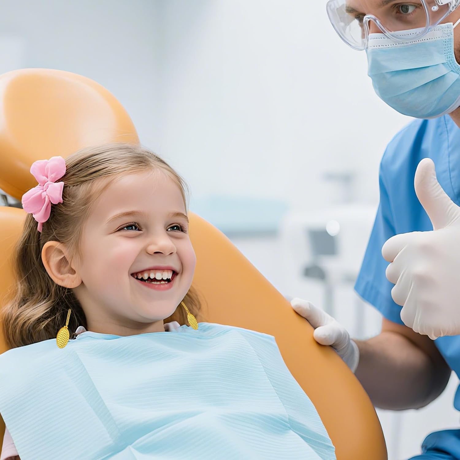 2pcs Dental Bib Clips, 19.7 Inch Adjustable Metal Napkin Clip with Chain Portable Neck Chain Dental Bib Holder for Dentists Nurses Elders Kids