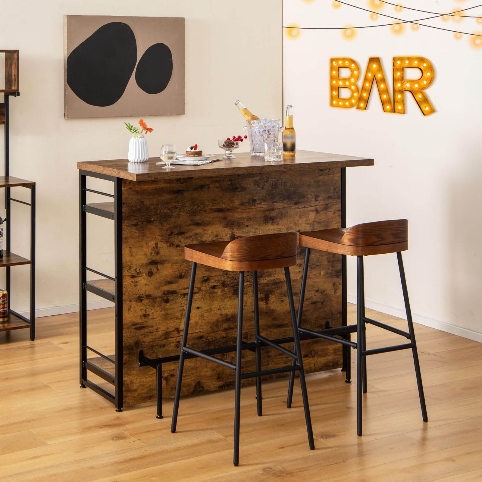 GYMAX Mobile Bar Industriale per Casa, Isola da Cucina a 4 Livelli con Ripiani, Portabottiglie, Porta Calici, con Poggiapiedi Lungo, Perfetto per Angolo Bar di Casa, Bar, Ristorante (Marrone)