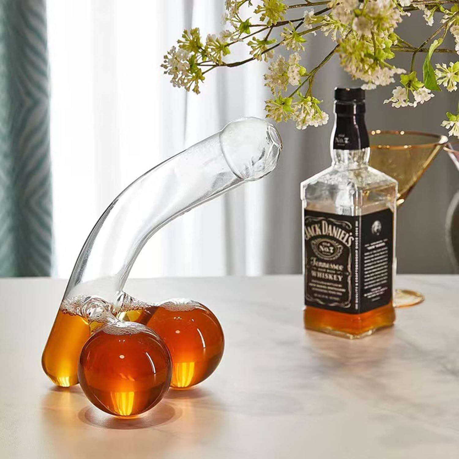 Klein bottle Interesante decantador de cristal para hombres, único y divertido dispensador de whisky y vino, para familias, bares, fiestas (550 ml) LOP-456