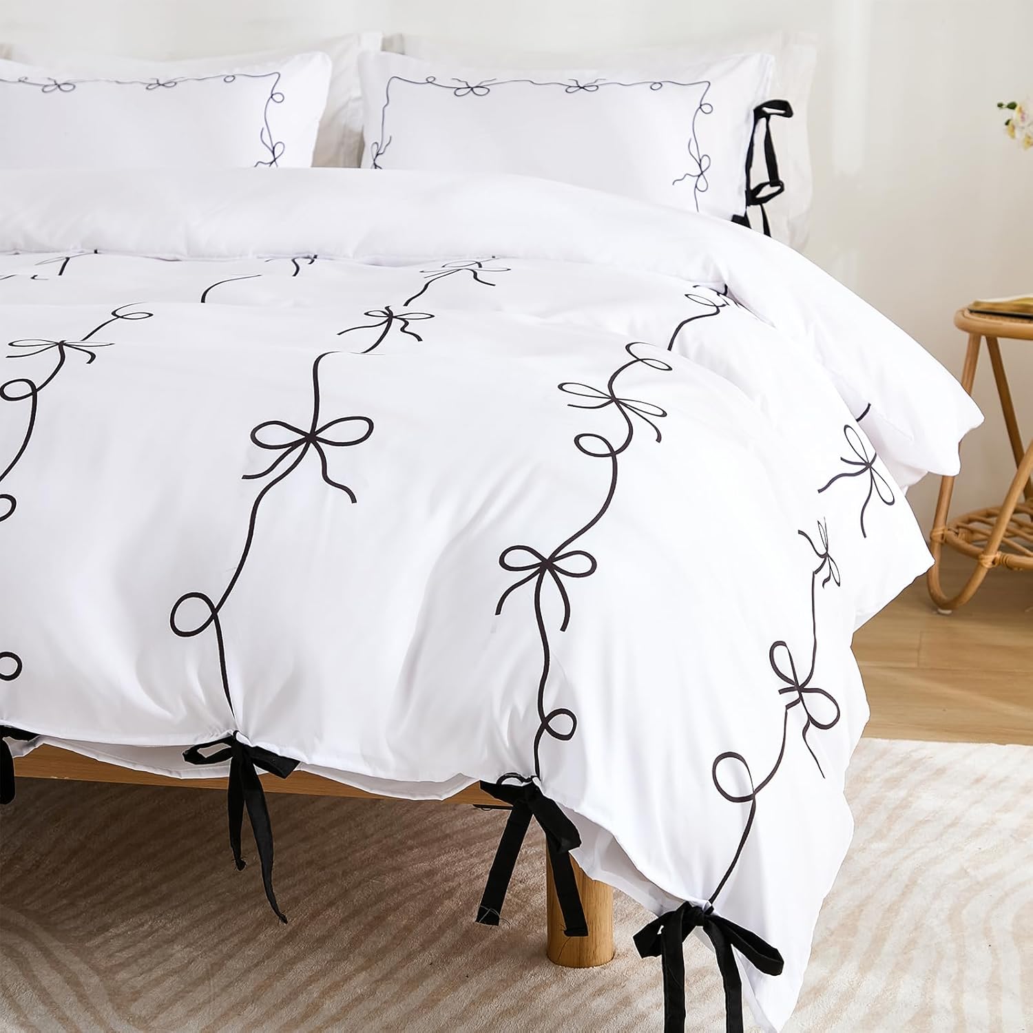 Black White Duvet Cover Set Black Bow Tie Bedding Set Super Soft Breathable Microfiber Bowknot Butterfly Tie Aesthetic Bedding Romantic French Queen Duvet Cover for All Season