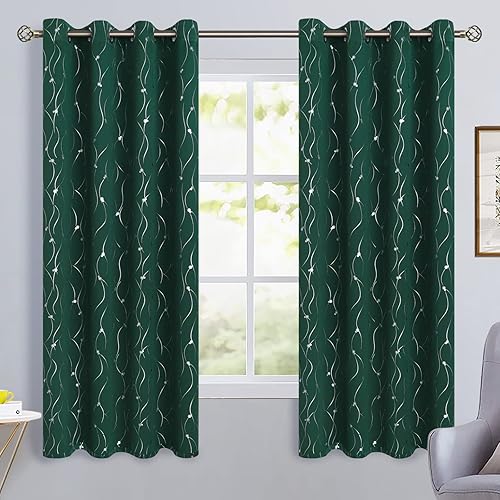 Miniatura 2 de BGment Cortinas opacas de Navidad de 63 pulgadas de largo, juego de 2 paneles con ojales y aislamiento térmico para oscurecer la habitación, con