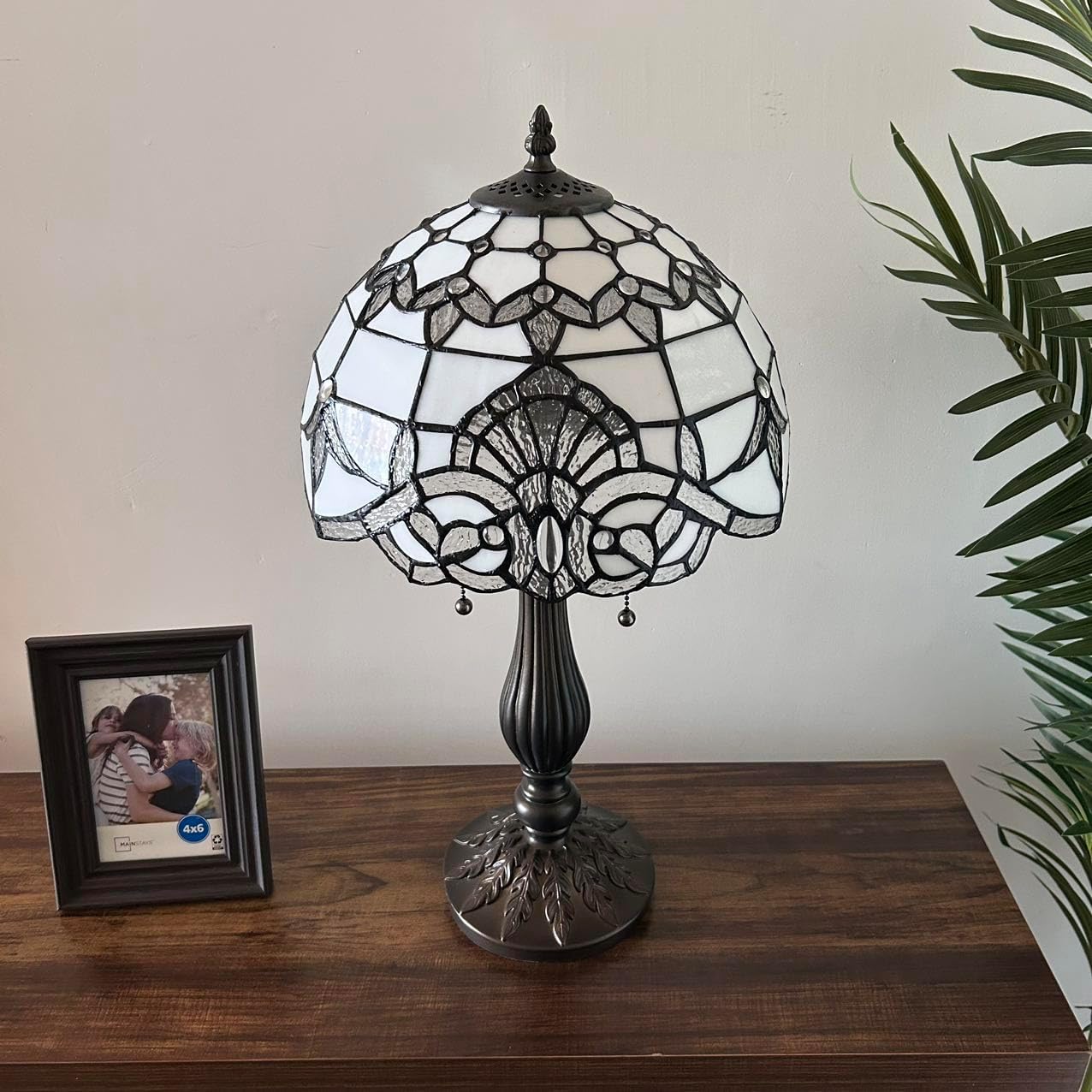 Stained Glass Table Lamp White Baroque Style Metal Base Bedroom LED Bulbs Included for Living Room 12" W*12" D*22" H