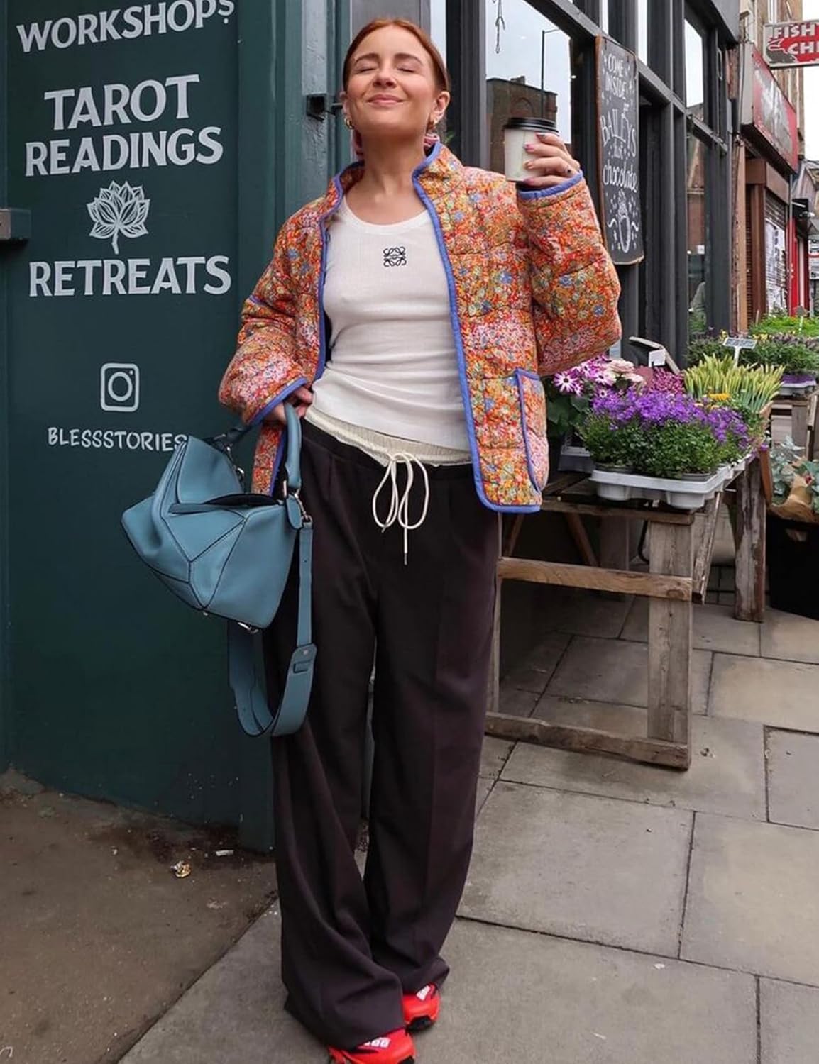 Wyeysyt Women's Cropped Quilted Jacket Floral Print Puffer Jackets Open Front Lightweight Jacket - Image 2