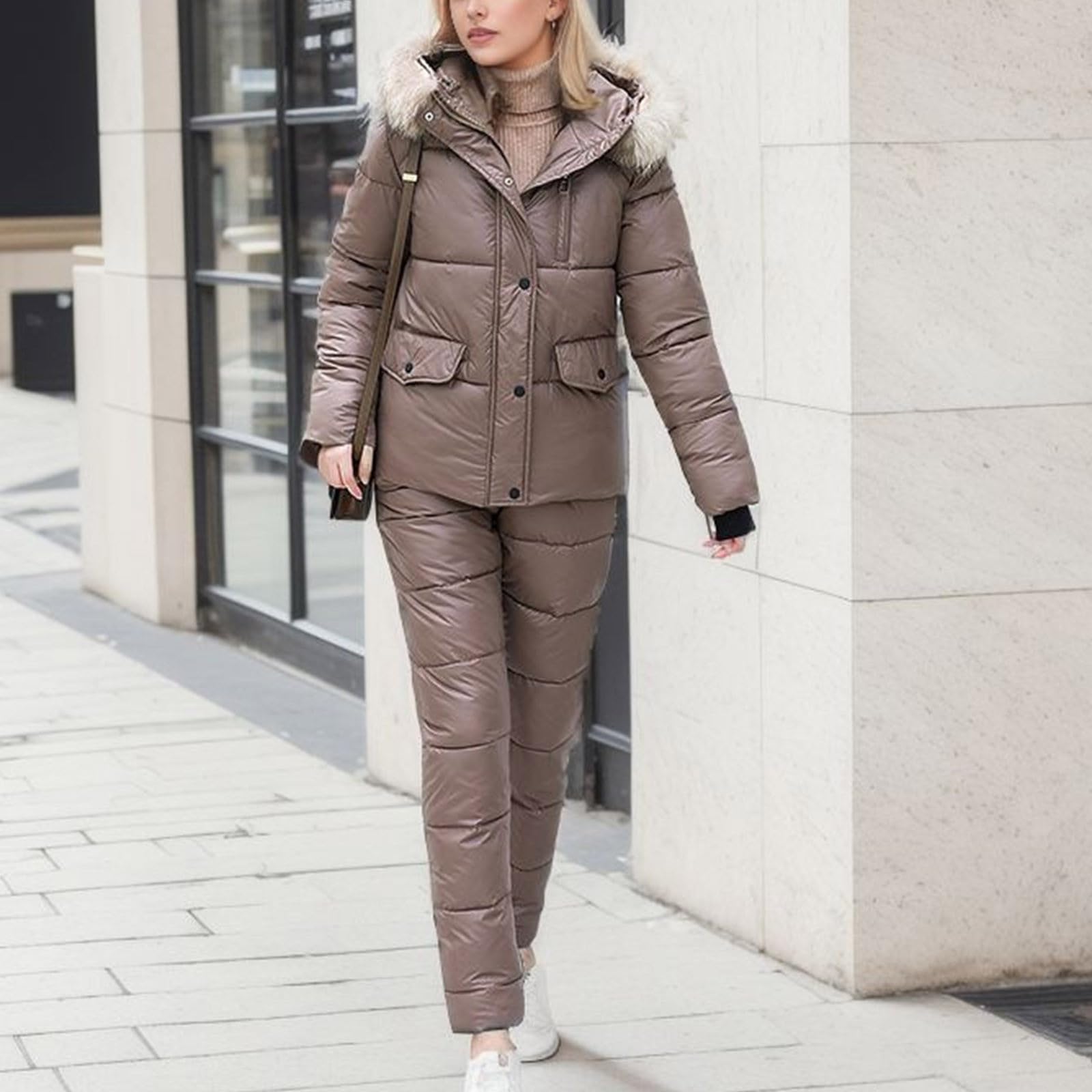 Liquidazione della vendita Set di due pezzi da donna Tuta da neve invernale Casual a maniche lunghe con cappuccio piumino e salopette tuta da neve all'aperto, 2025 Felice anno nuovo, Caff, XXL