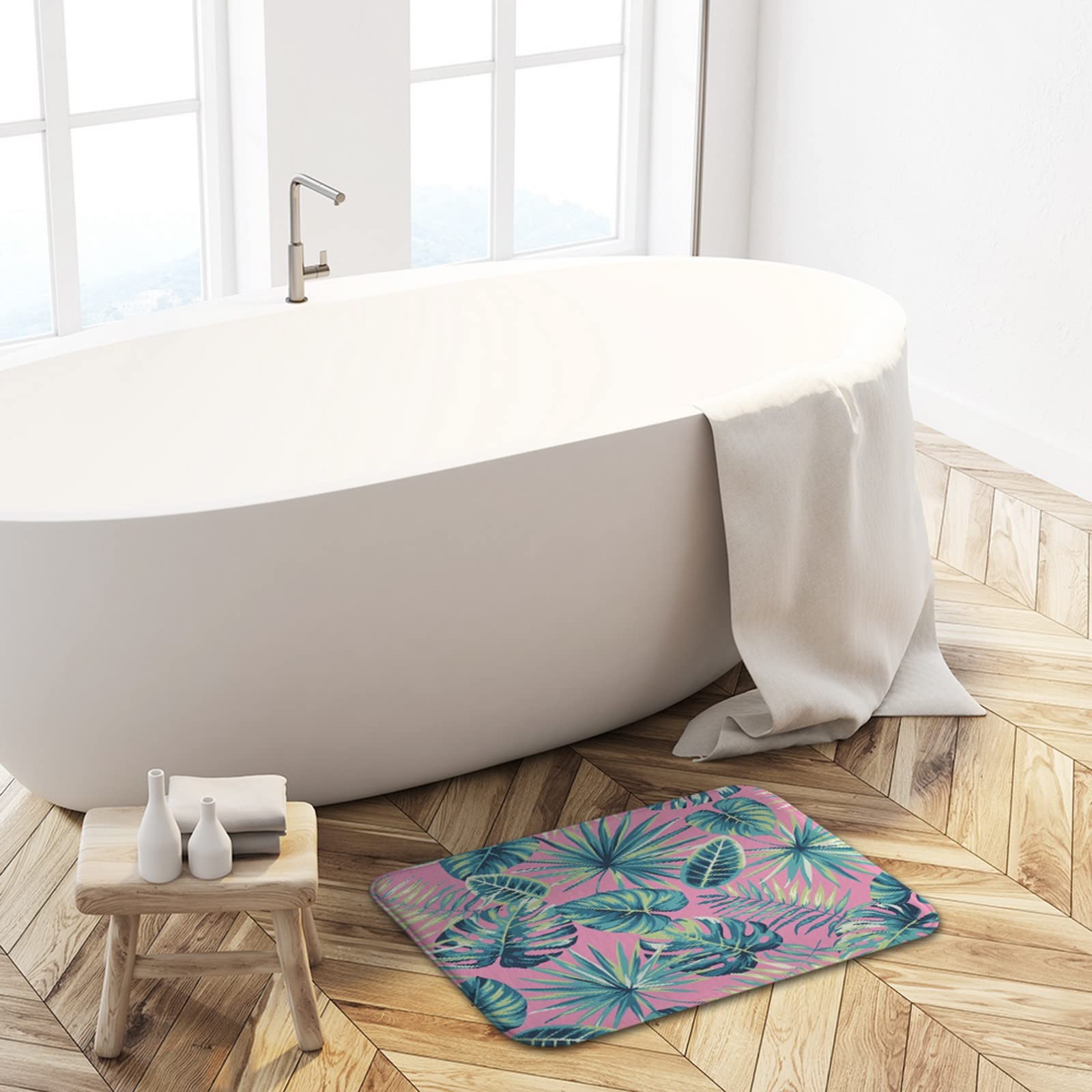 Aquarelle Peinte à La Main Cadre Arrondi Floral Avec Feuilles Vertes Et Fleurs Sauvages Bleues Violettes Isolées Blanc Belle Image241736330