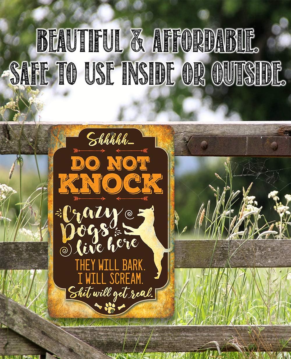 Crazy Dogs Live Here Metal Sign – Funny Dog Wall Decor for Home – Indoor/Outdoor Pet Sign – Rustic Decorative Accent for Entryways, Yards, or Living Spaces