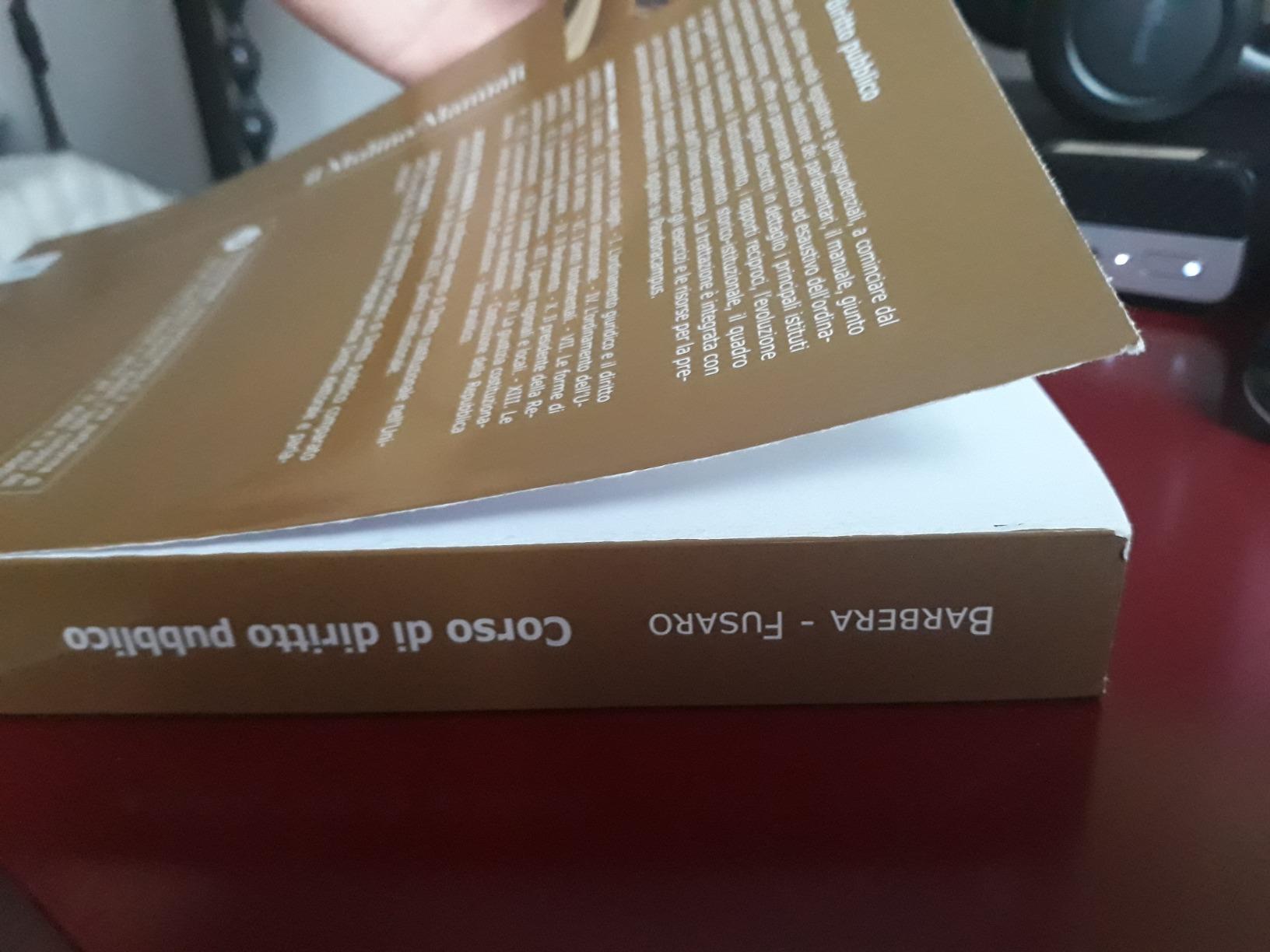 Corso di diritto pubblico : Barbera, Augusto, Fusaro, Carlo: Amazon.it