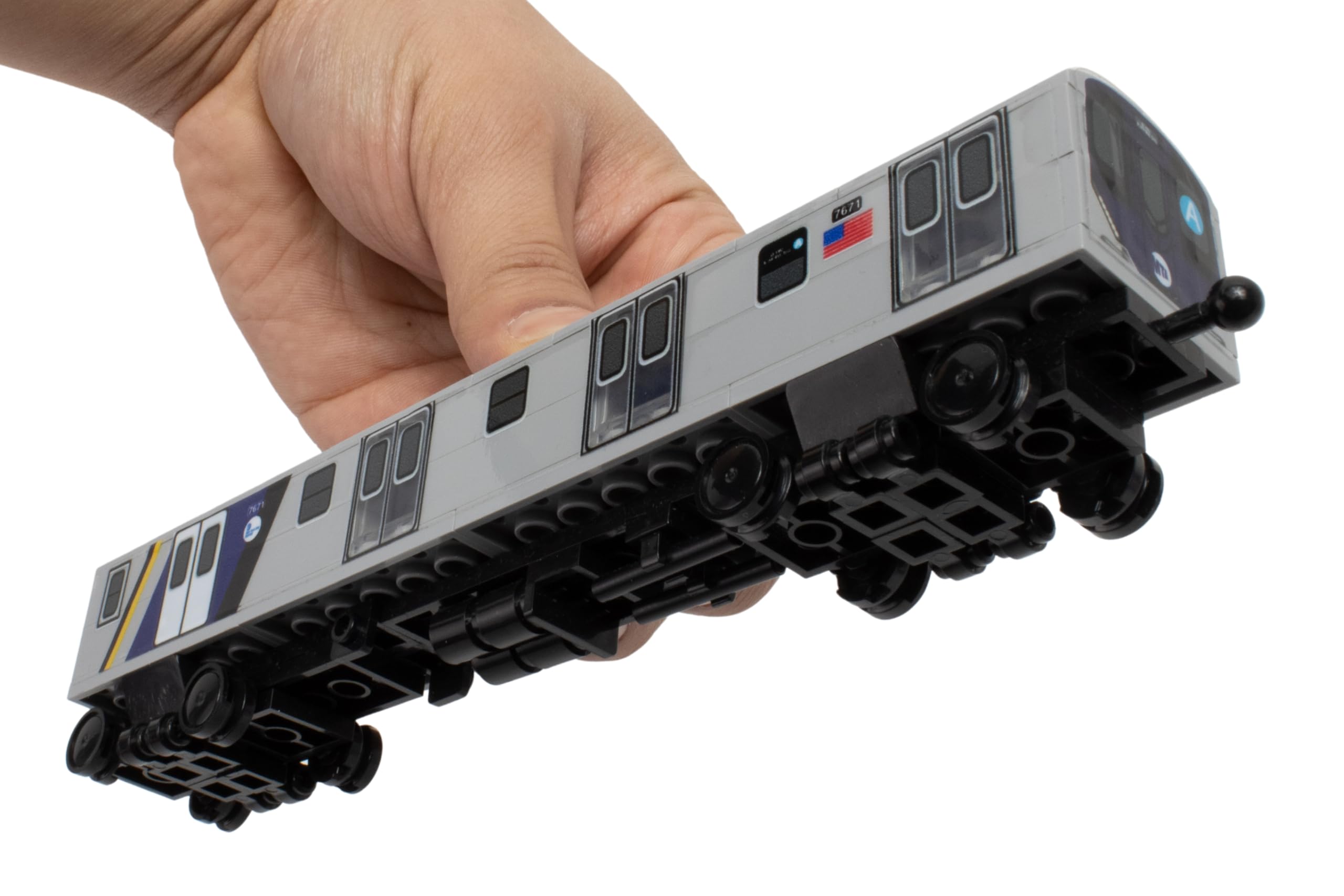 Amazon.com: Daron MTA NYC Subway Car Buildable Train Set