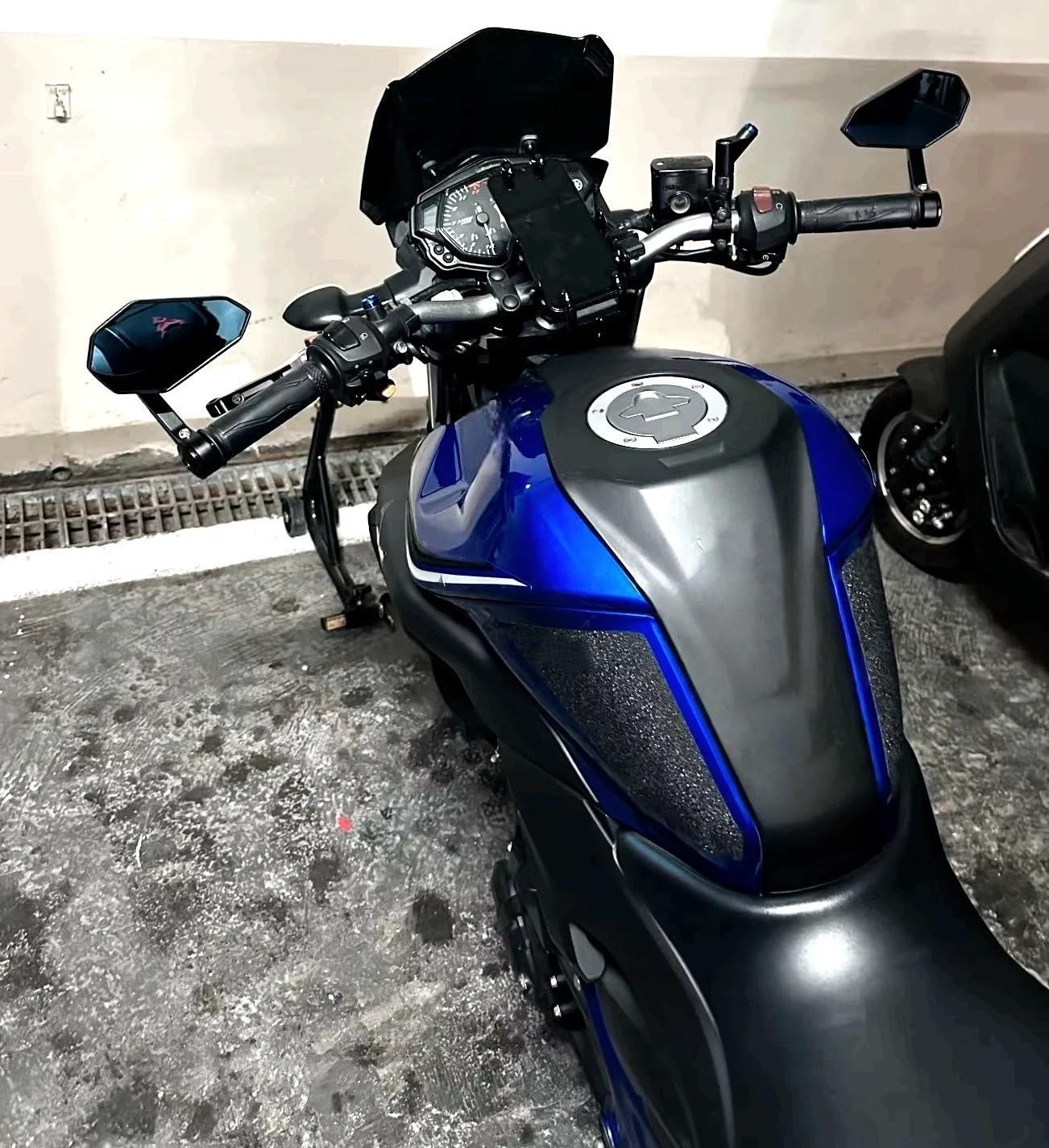 Motocyklowe Lusterka Wsteczne Moto Lusterko końców Pasuje Do Honda GSXR ER6N7/8 "22mm Lusterko Wsteczne Motocykla Uniwersalna Kierownica Widok Z Tyłu