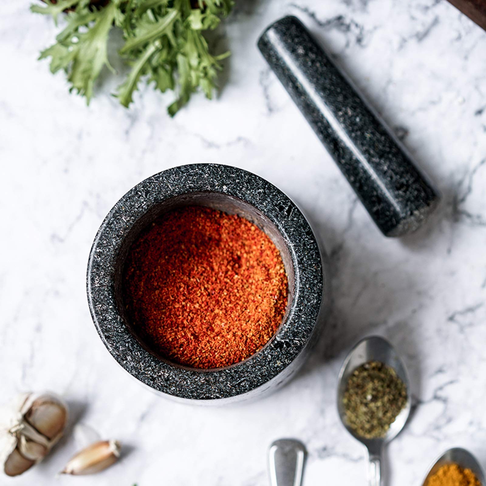Knoblauchpresse Edelstahl Mörser und Stößel Set 5,5 Zoll Natürlicher Granit Grinder Spice Herb Grinder Pill Crusher Knoblauchzerkleinerer