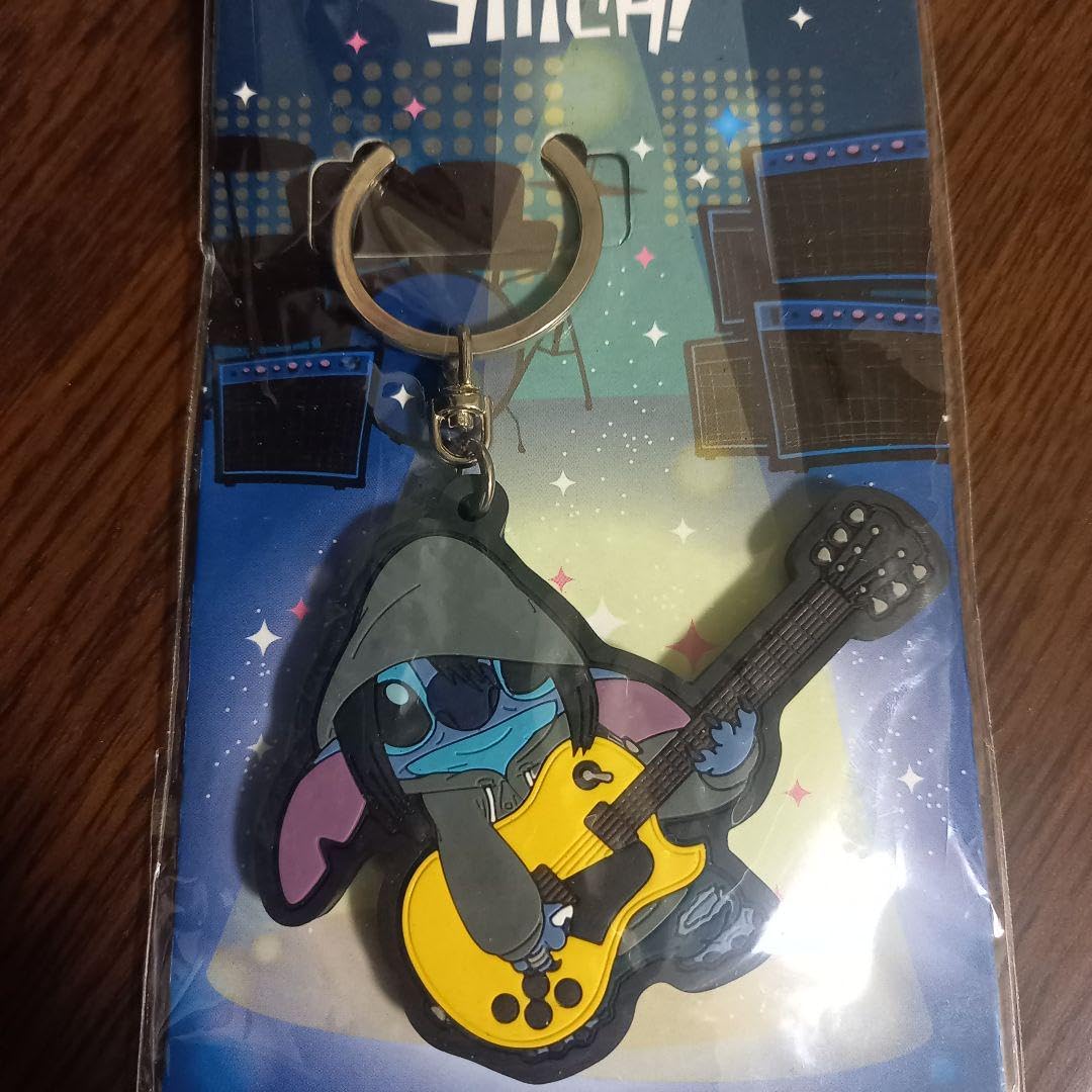 BUMP OF CHICKEN & スティッチ コラボTシャツとキーホルダー BUMP OF CHICKEN & スティッチ コラボTシャツとキーホルダー