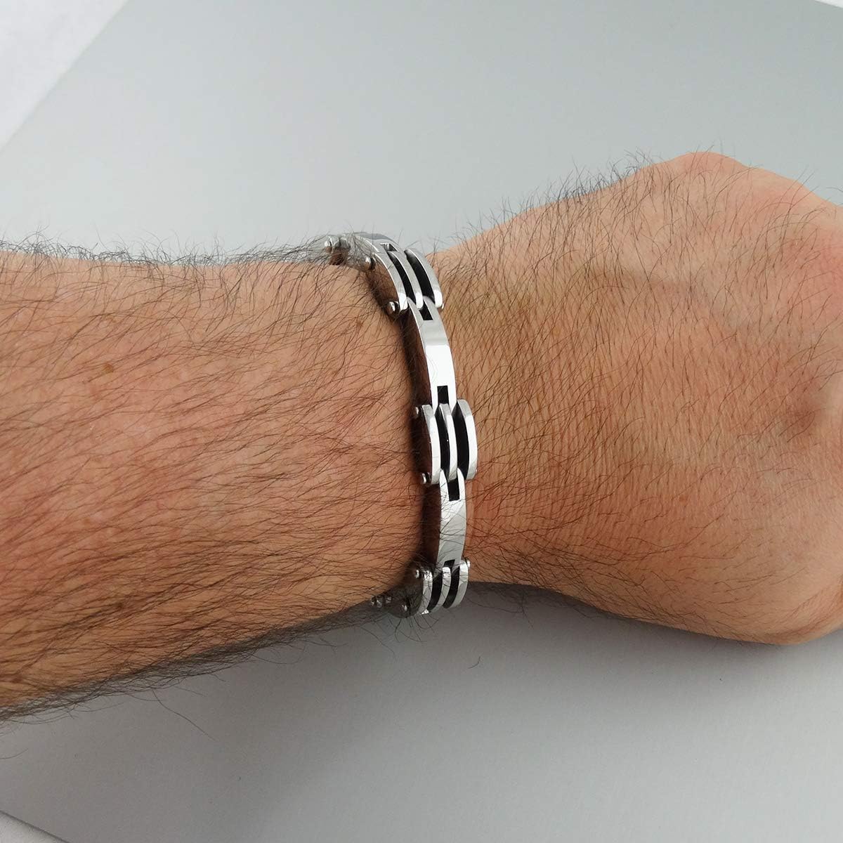 FashionJunkie4Life Sterling Silver and Stainless Steel Chain Link Charm Bracelets