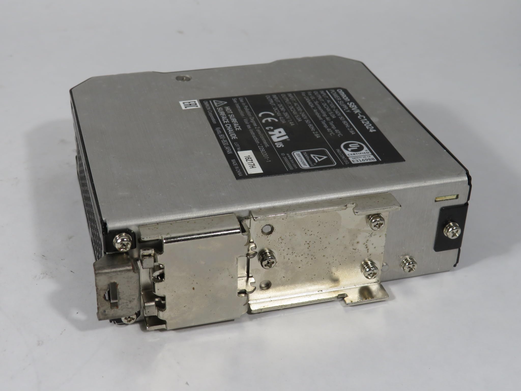 OMRON S8VK-C12024 DIN Rail Power Supply 120W 24VDC 5A, Enclosed