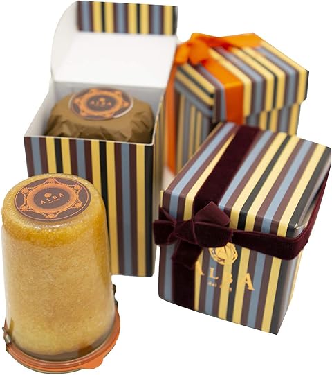 Baba' in Vasocottura Artigianale Napoletano al Rum Con Scatola Regalo, diametro 10 cm, altezza 15 cm, volume 850 ml.