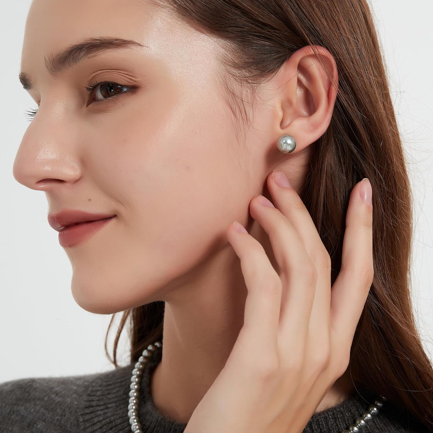 Pearl Necklace 18 inch and Pearl Earrings Studs, Lustrous Gorgeous Imitated Silver/White Pearls Jewelry Set For Women - Image 4