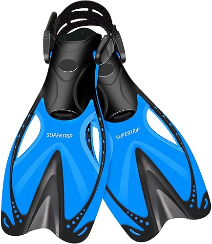 Supertrip Aletas de esnórquel para niños, aletas de natación para natación de regazo, aletas cortas ajustables, aletas de buceo de tamaño de viaje,