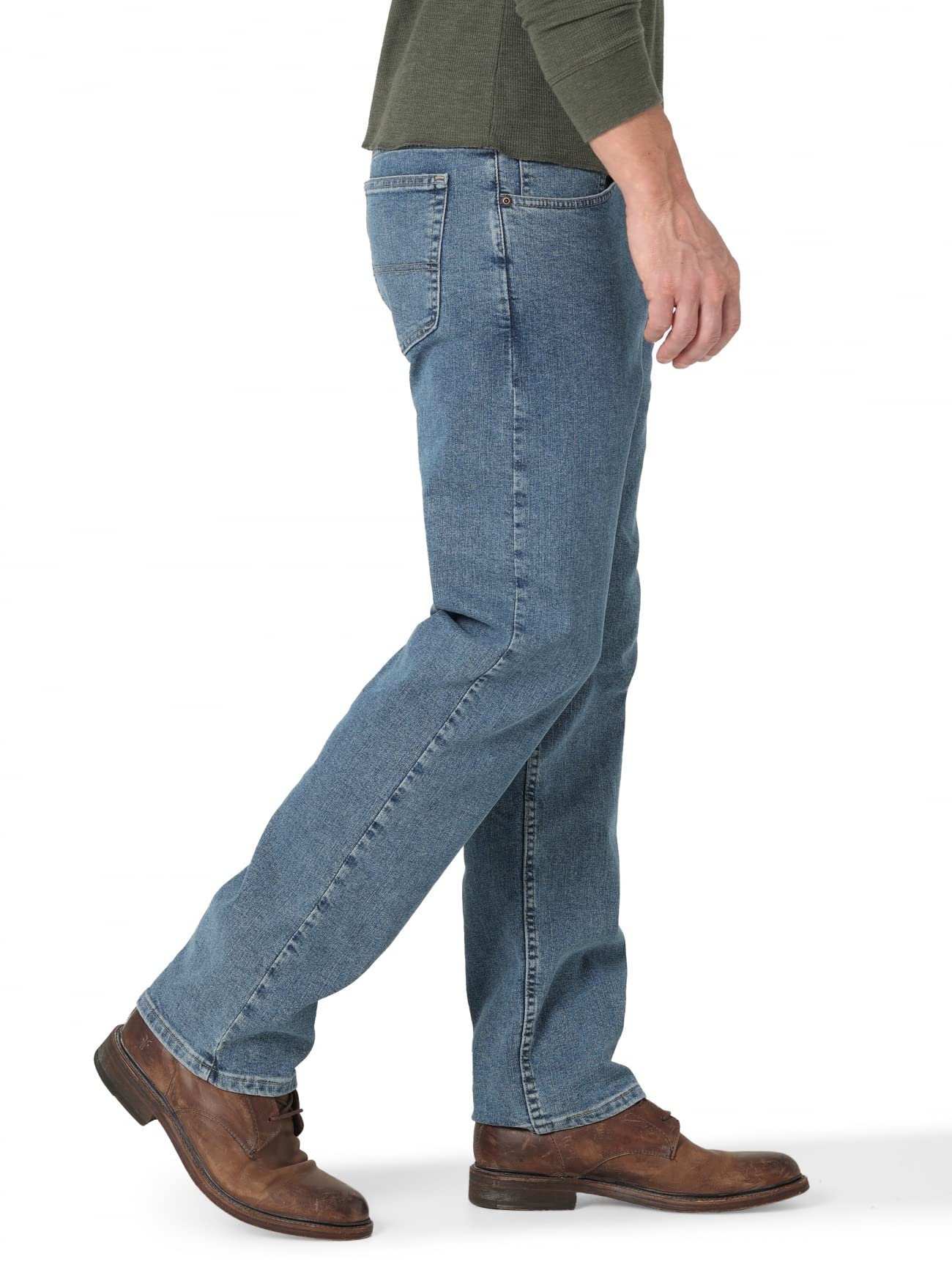 Wrangler Men's Authentics Comfort Flex Waist Denim, Light Stonewash, 42X32