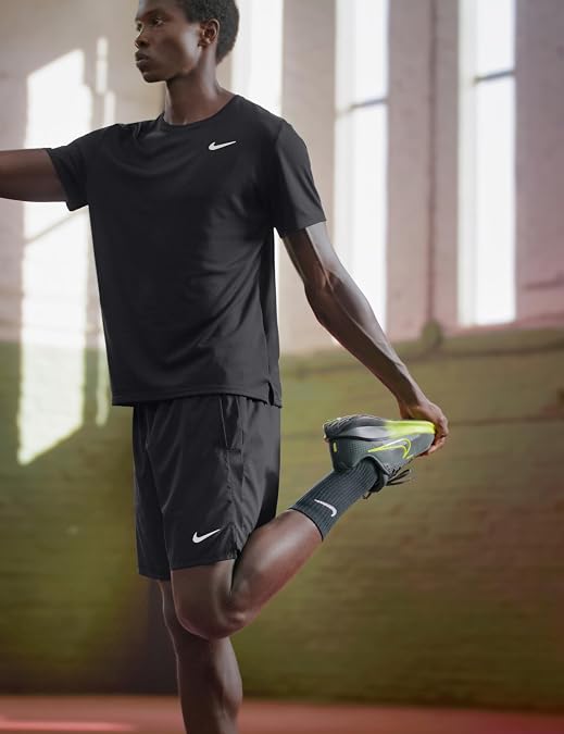 Nike Men's Nike Downshifter 13Sneaker